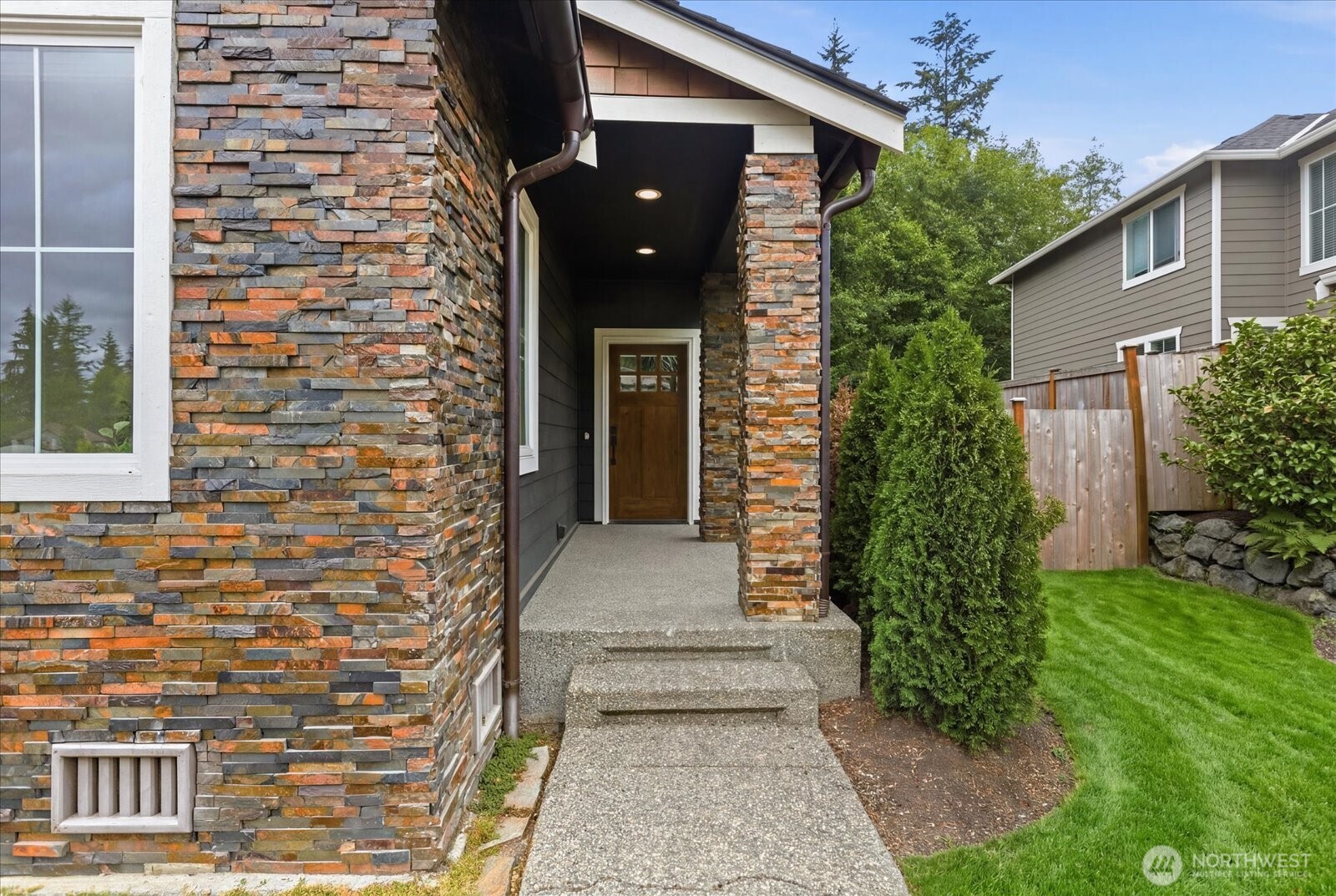 15309 75th Avenue Property Photo 4