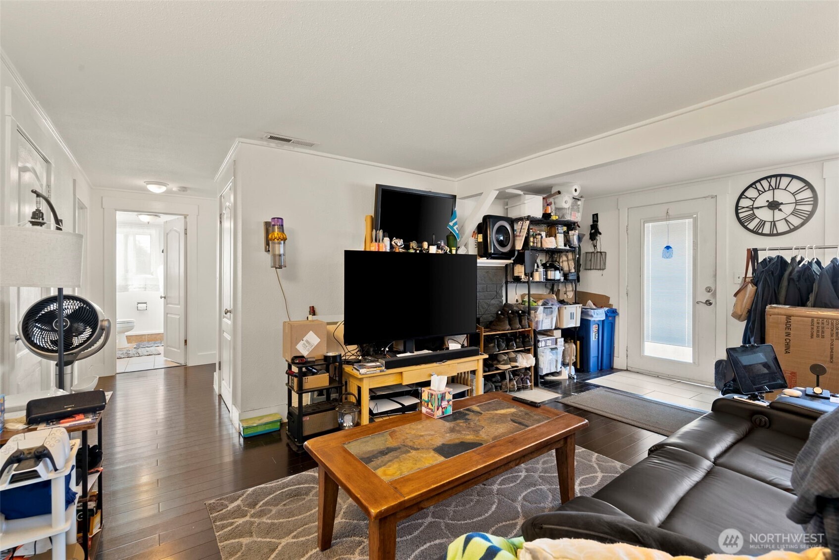 1735 S Pearl Street Property Photo 16
