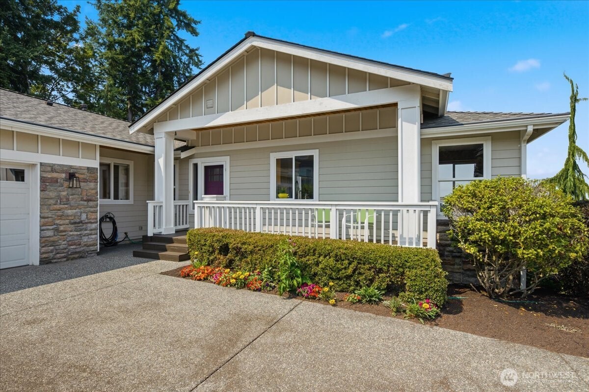 3216 Shelly Hill Road Property Photo 2