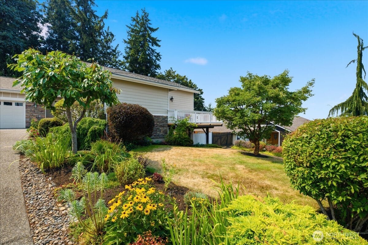 3216 Shelly Hill Road Property Photo 4