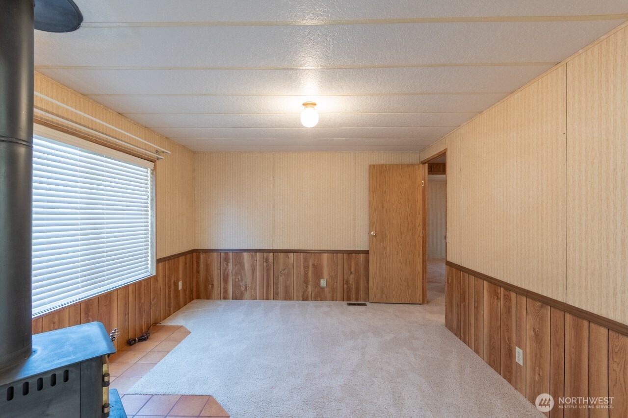 1030 W Fourteenth Property Photo 16