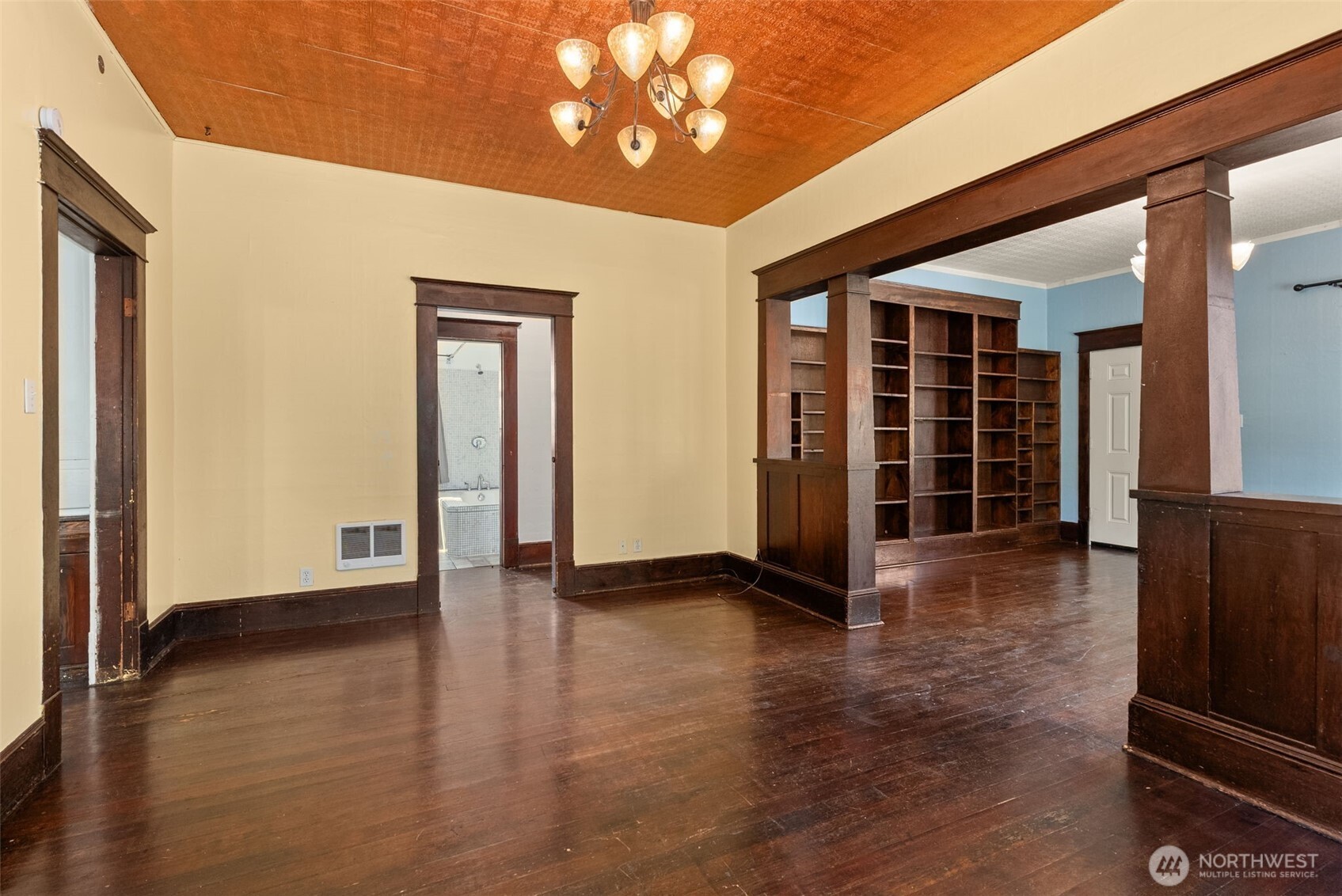 2101 Henkle Street Property Photo 9