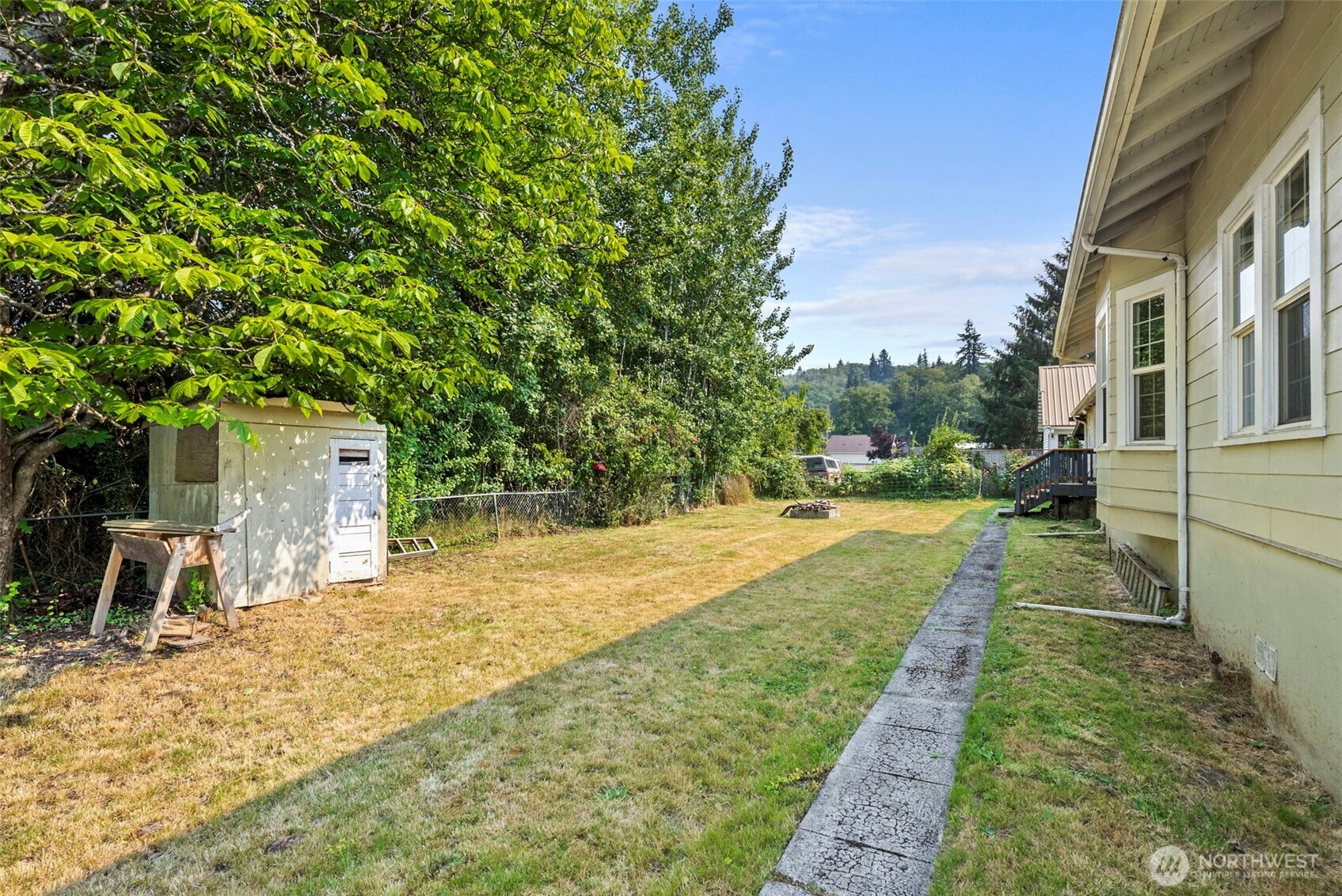 2101 Henkle Street Property Photo 20
