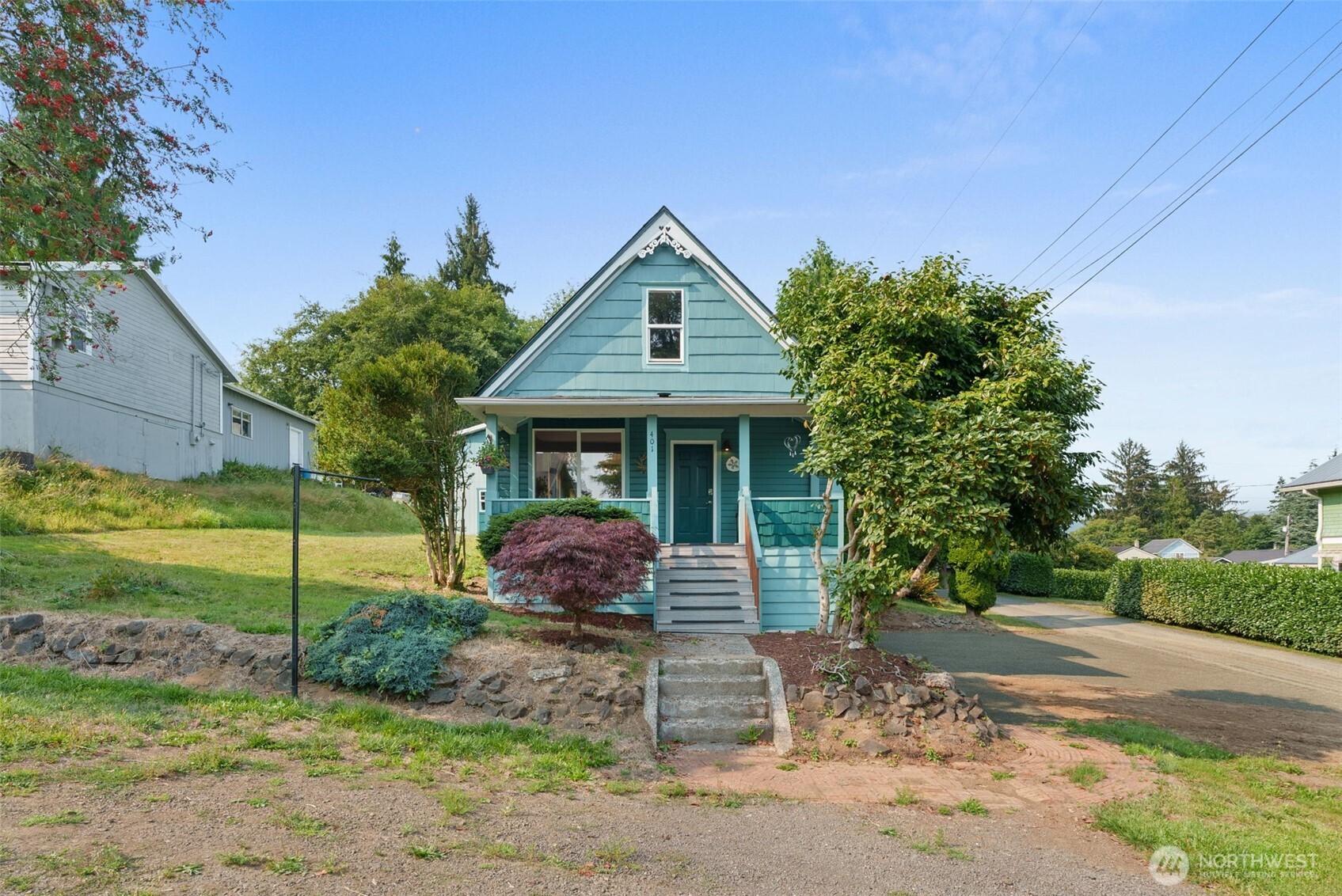 401 B Street Property Photo 1