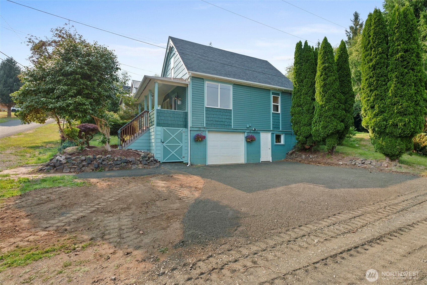 401 B Street Property Photo 2