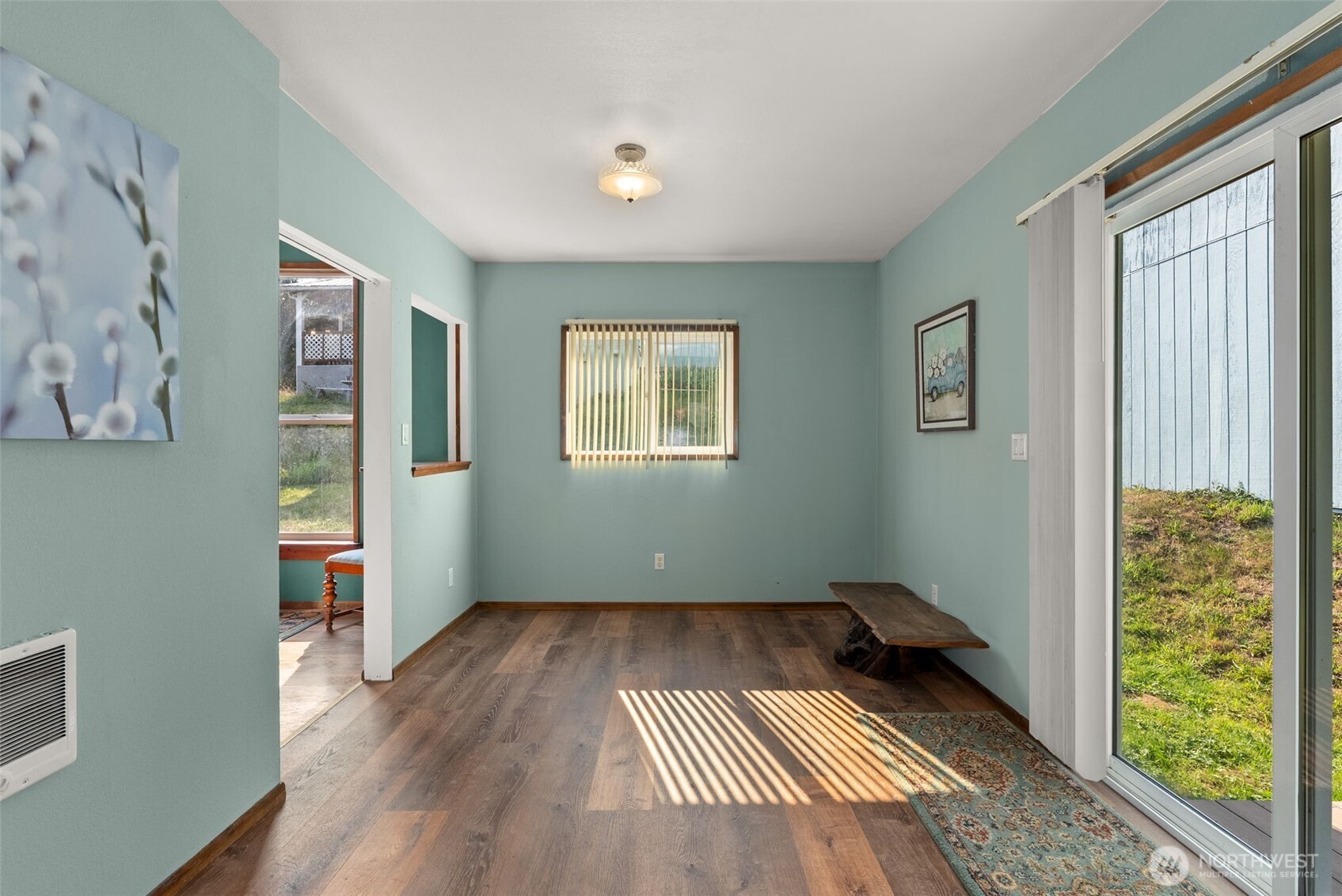 401 B Street Property Photo 15