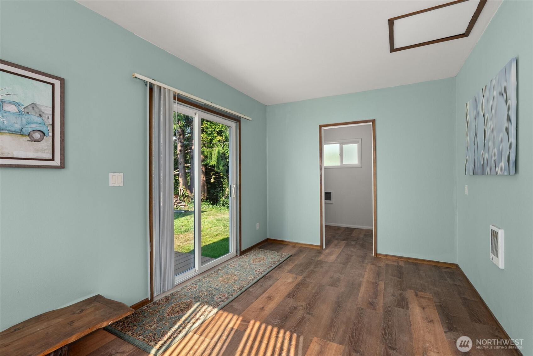 401 B Street Property Photo 16
