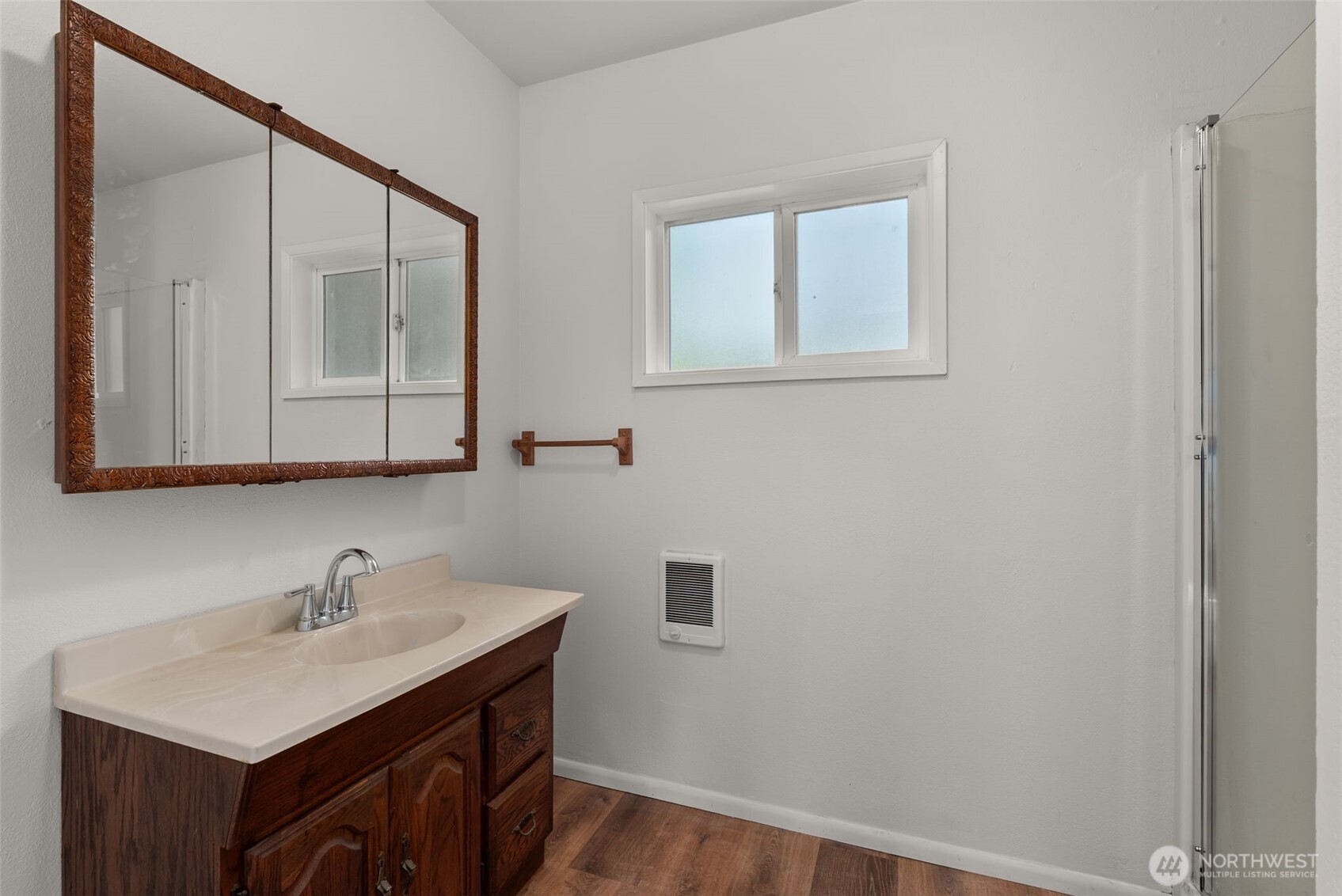 401 B Street Property Photo 17