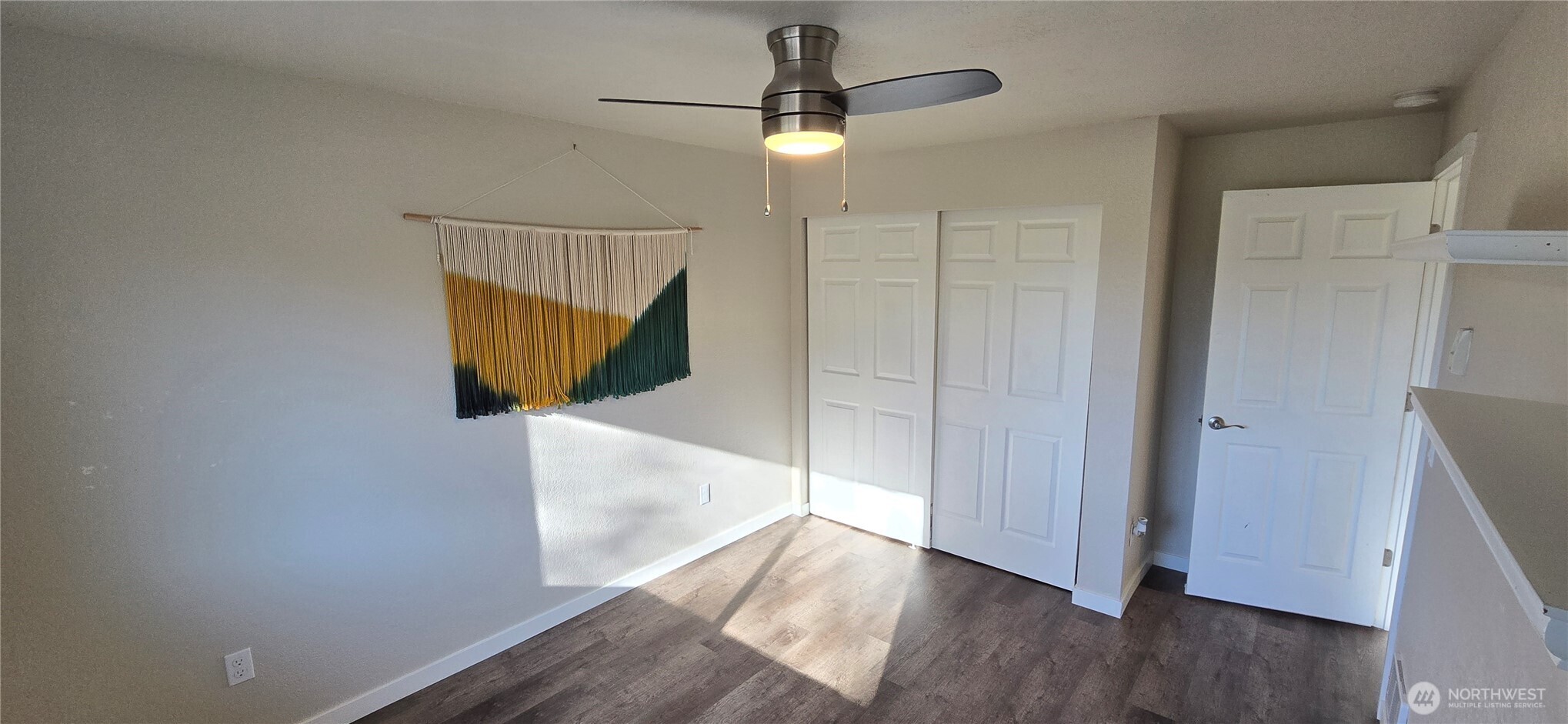 115 E Roberts Place Property Photo 21