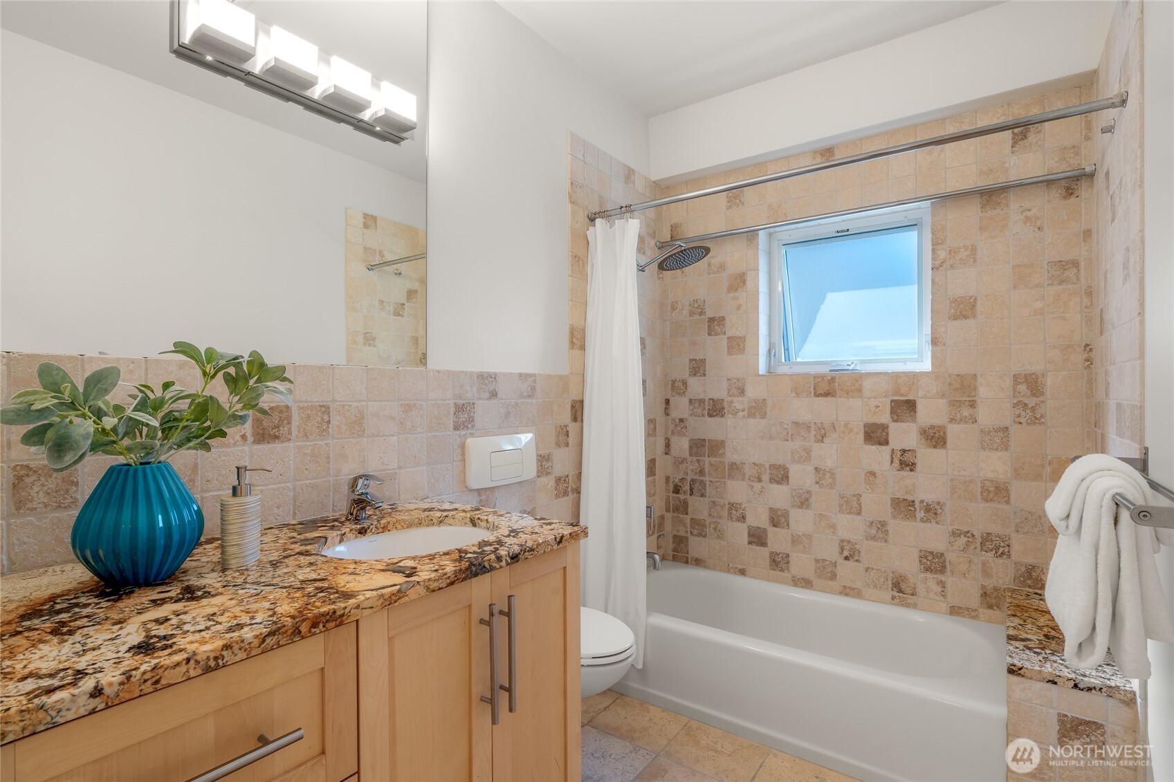 1122 Broadway 301 Property Photo 15