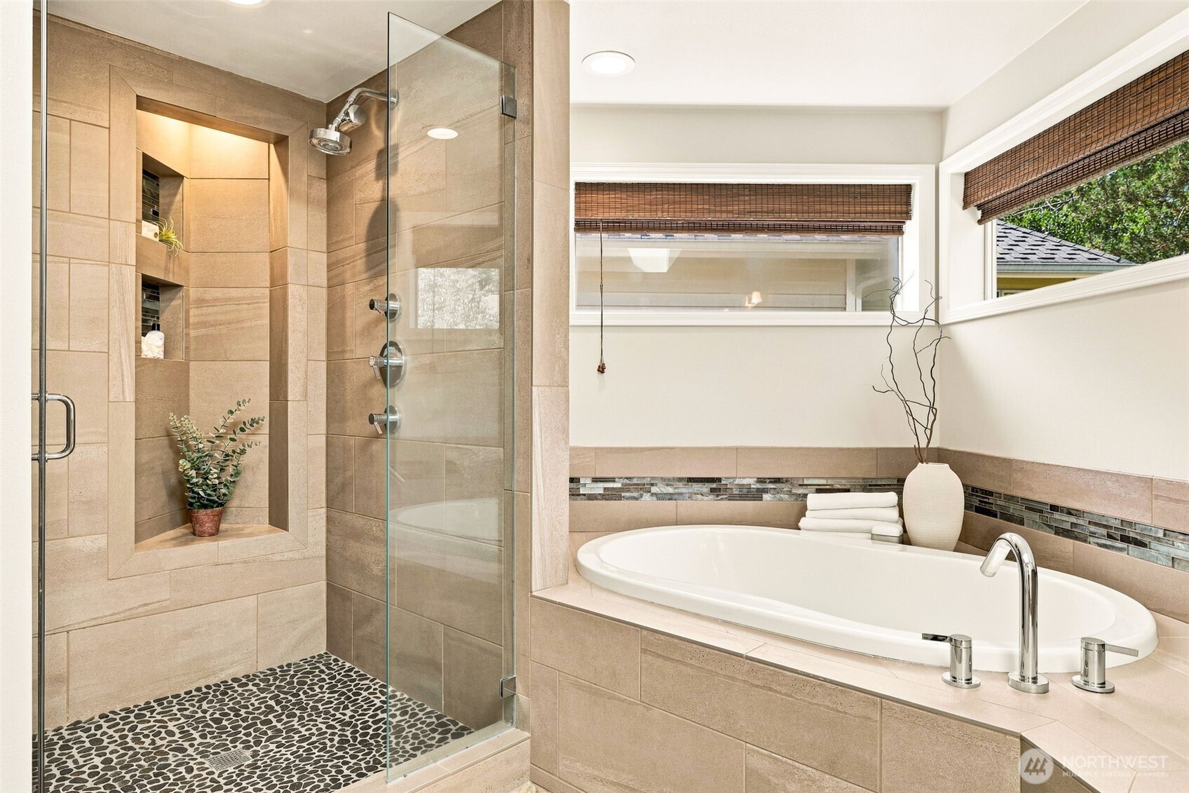 4025 262nd Place Property Photo 16