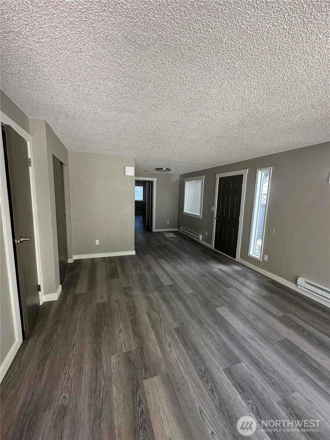 519 Burnett Avenue 1 Property Photo 10
