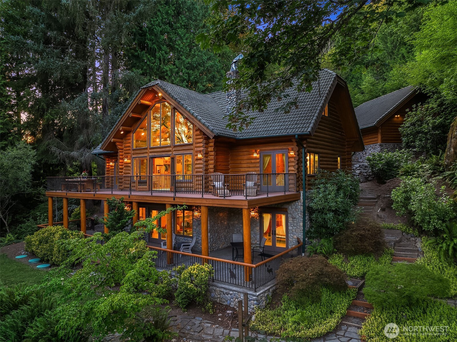 24732 N Brooks Creek Road Property Photo 2