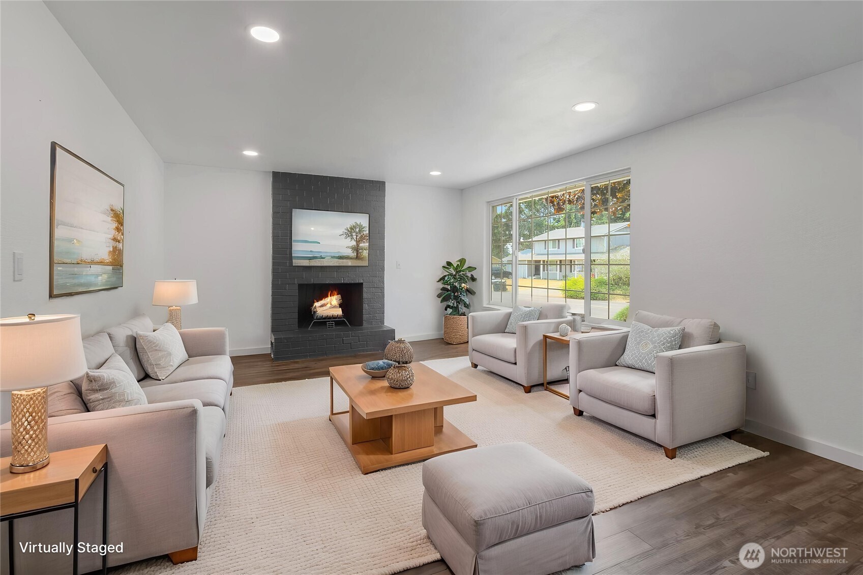 17203 5th Avenue Property Photo 3