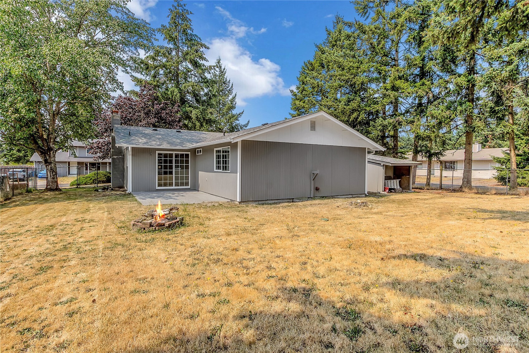 17203 5th Avenue Property Photo 13