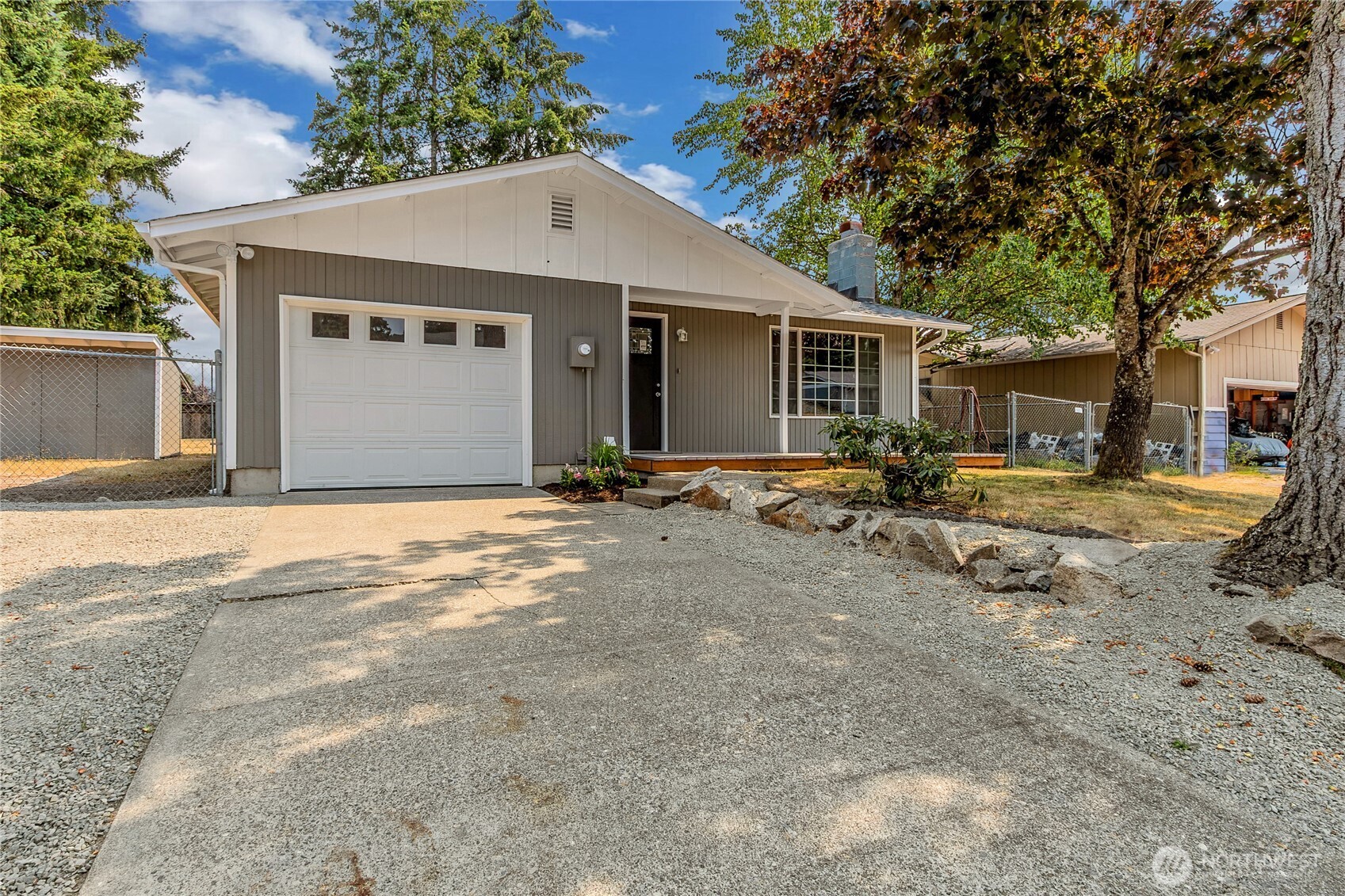 17203 5th Avenue Property Photo 18