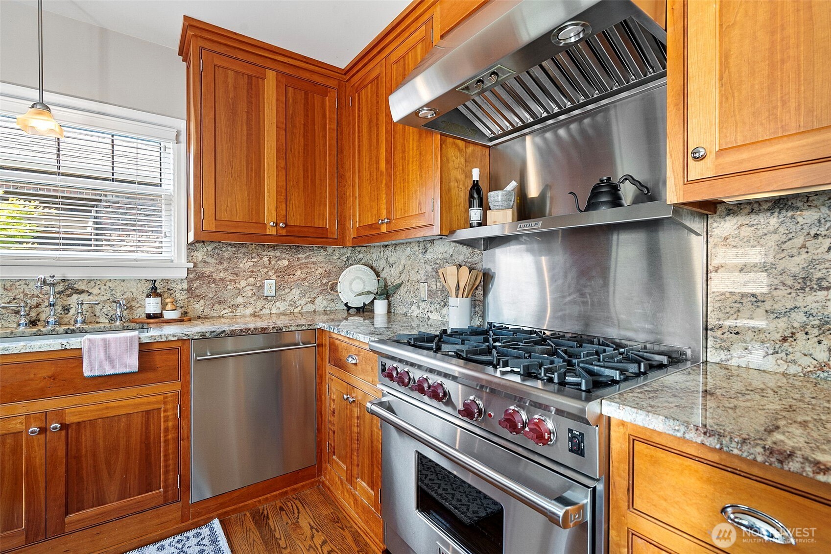 1012 N Park Drive Property Photo 13