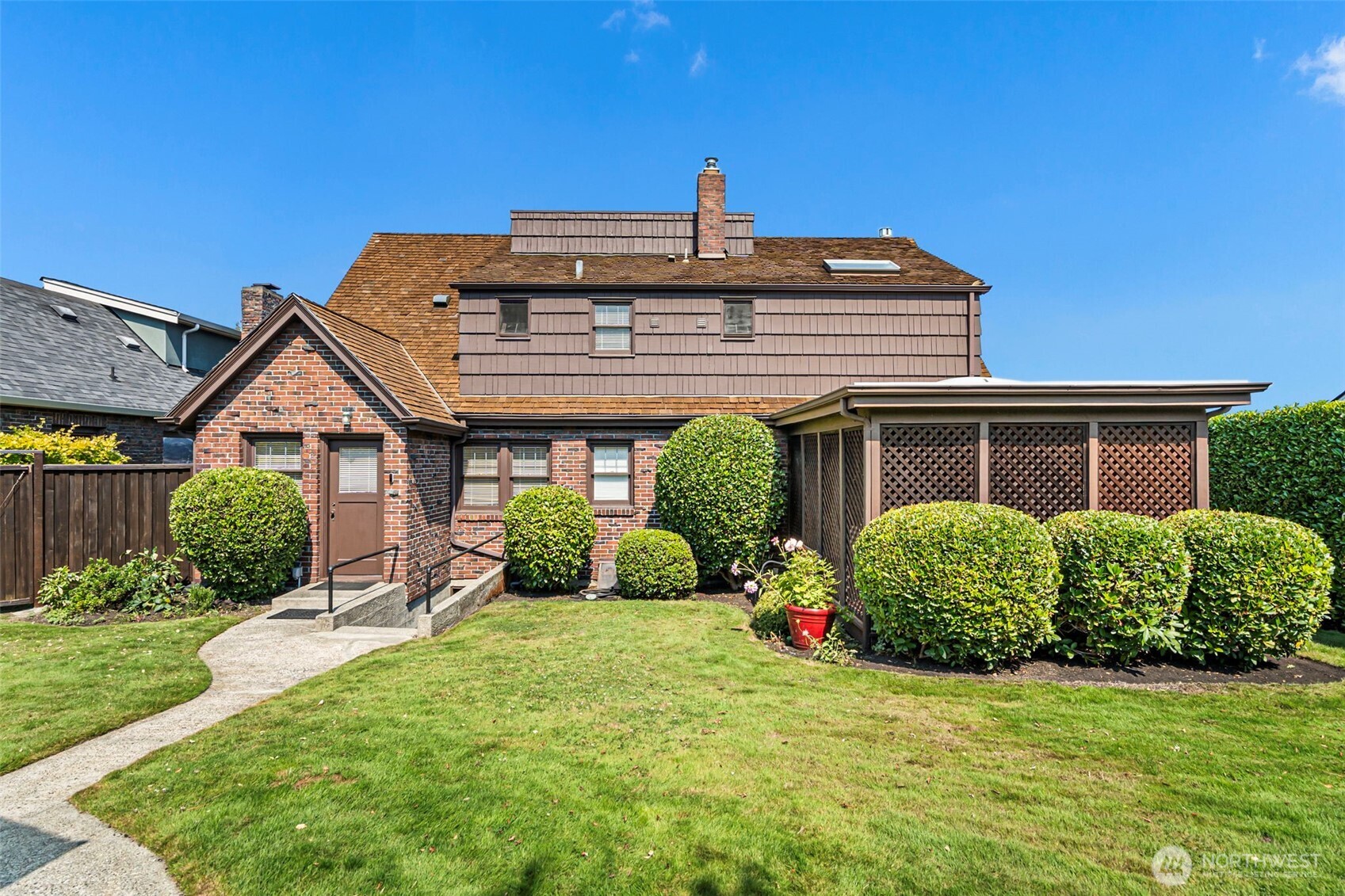 1012 N Park Drive Property Photo 30