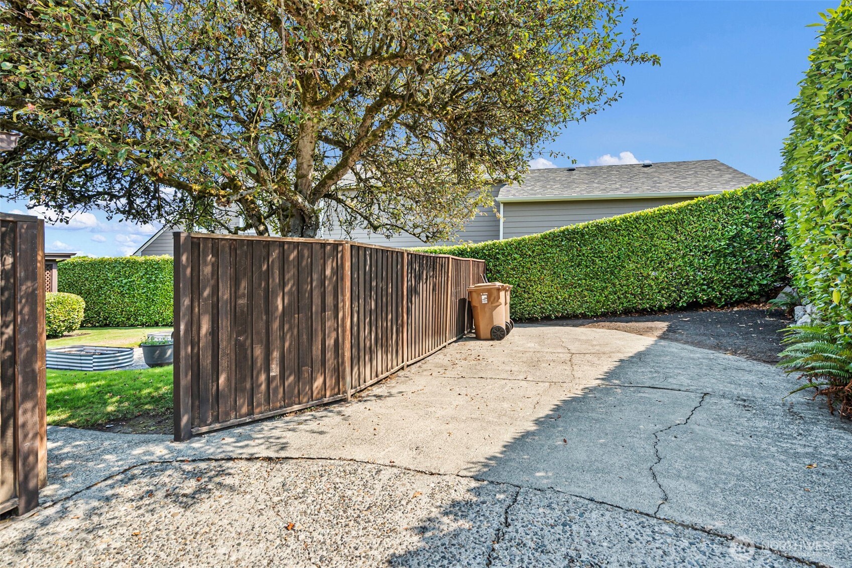 1012 N Park Drive Property Photo 35