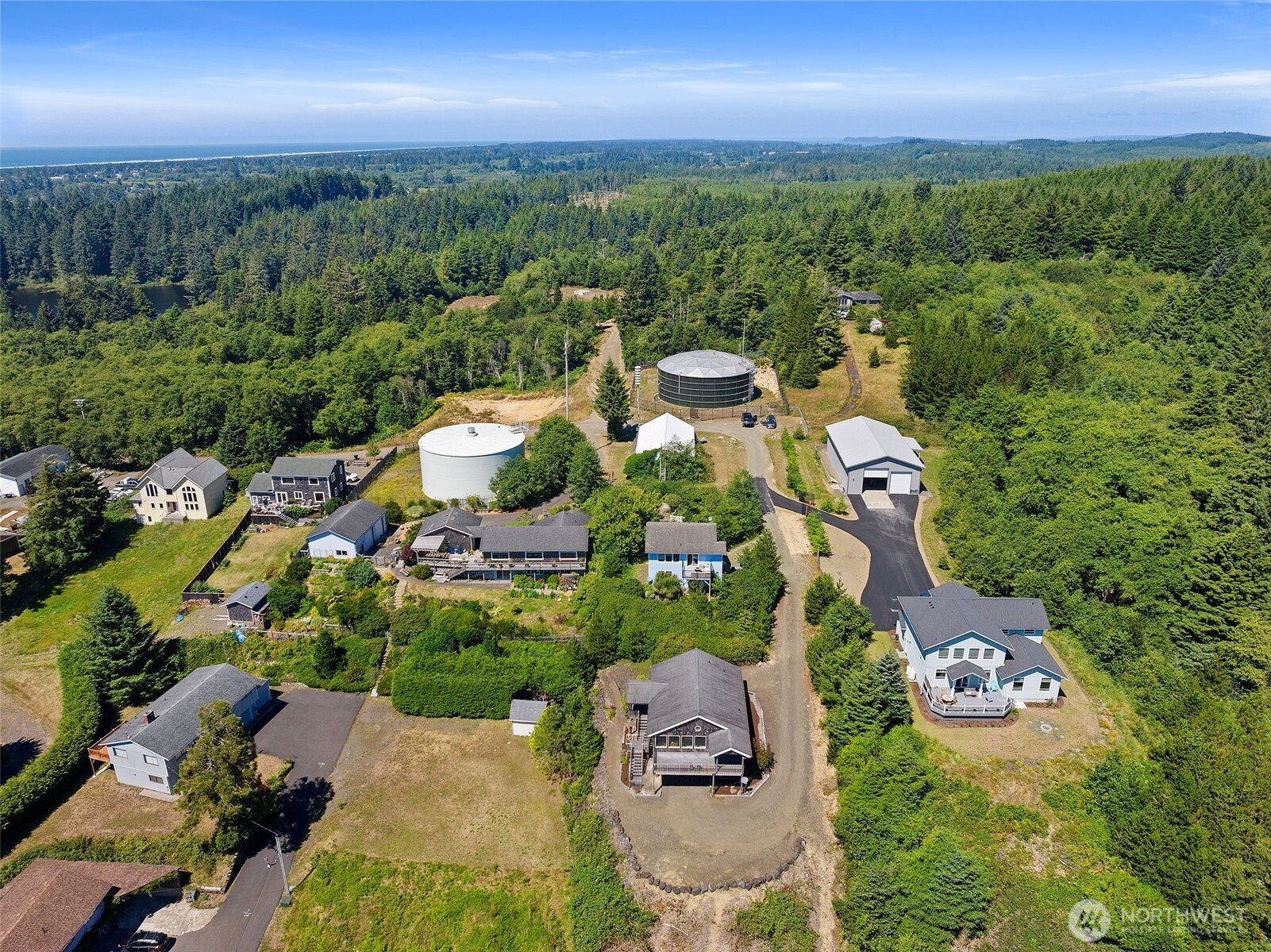 508 Mary Ann Property Photo 25