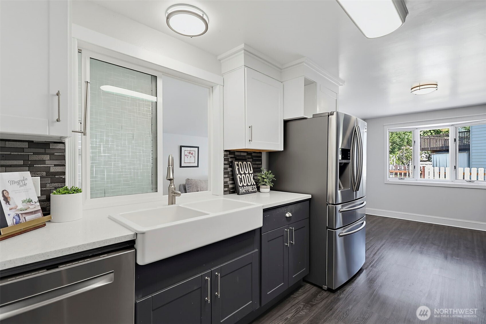 914 S 30th Place Property Photo 15