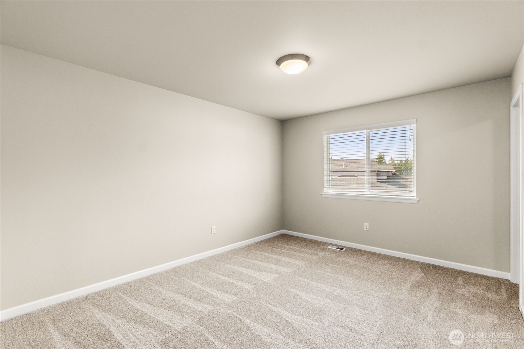 4710 Skylark Street Property Photo 25