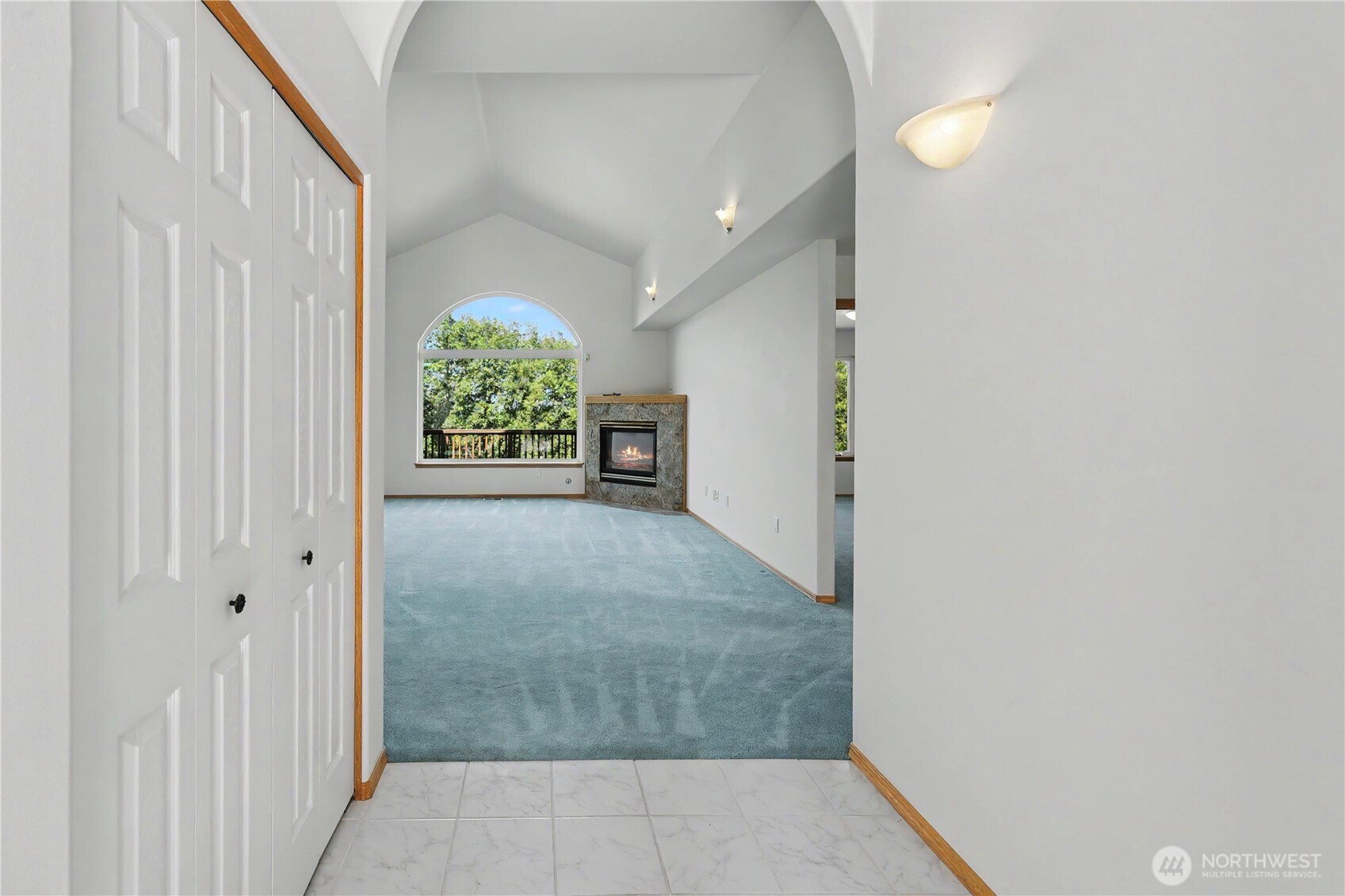 111 Les Saints Road Property Photo 3