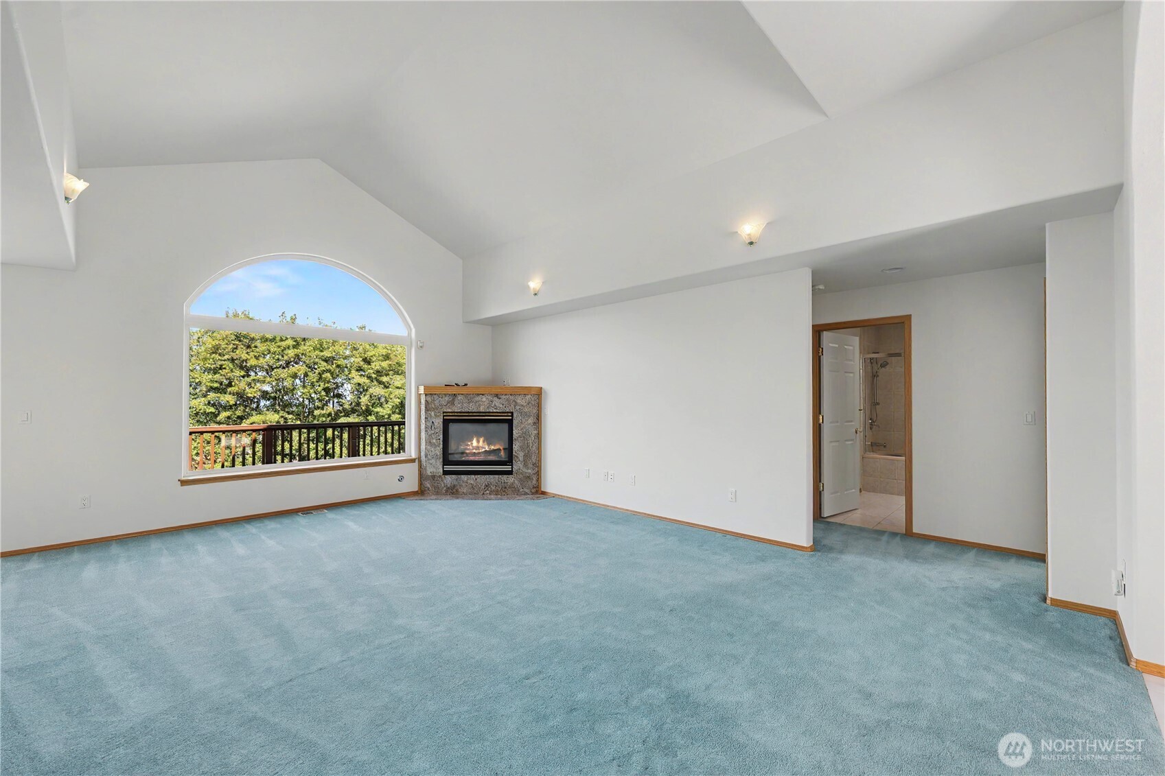 111 Les Saints Road Property Photo 5