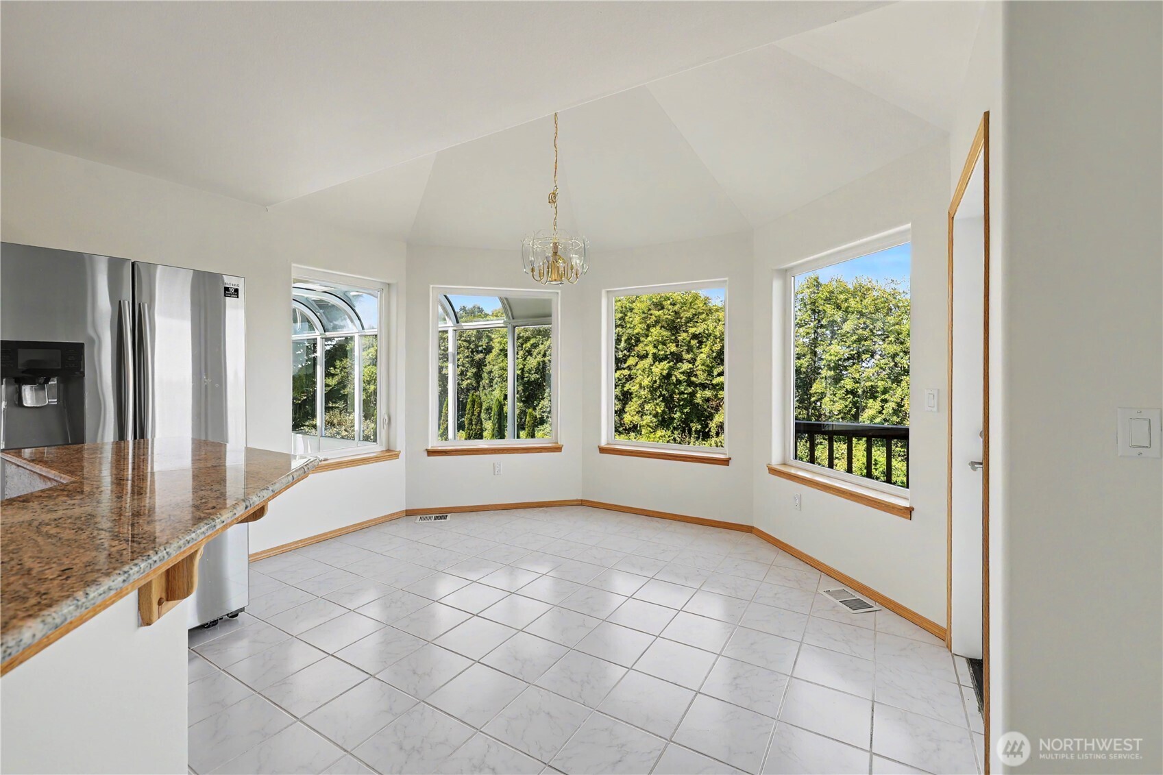 111 Les Saints Road Property Photo 12