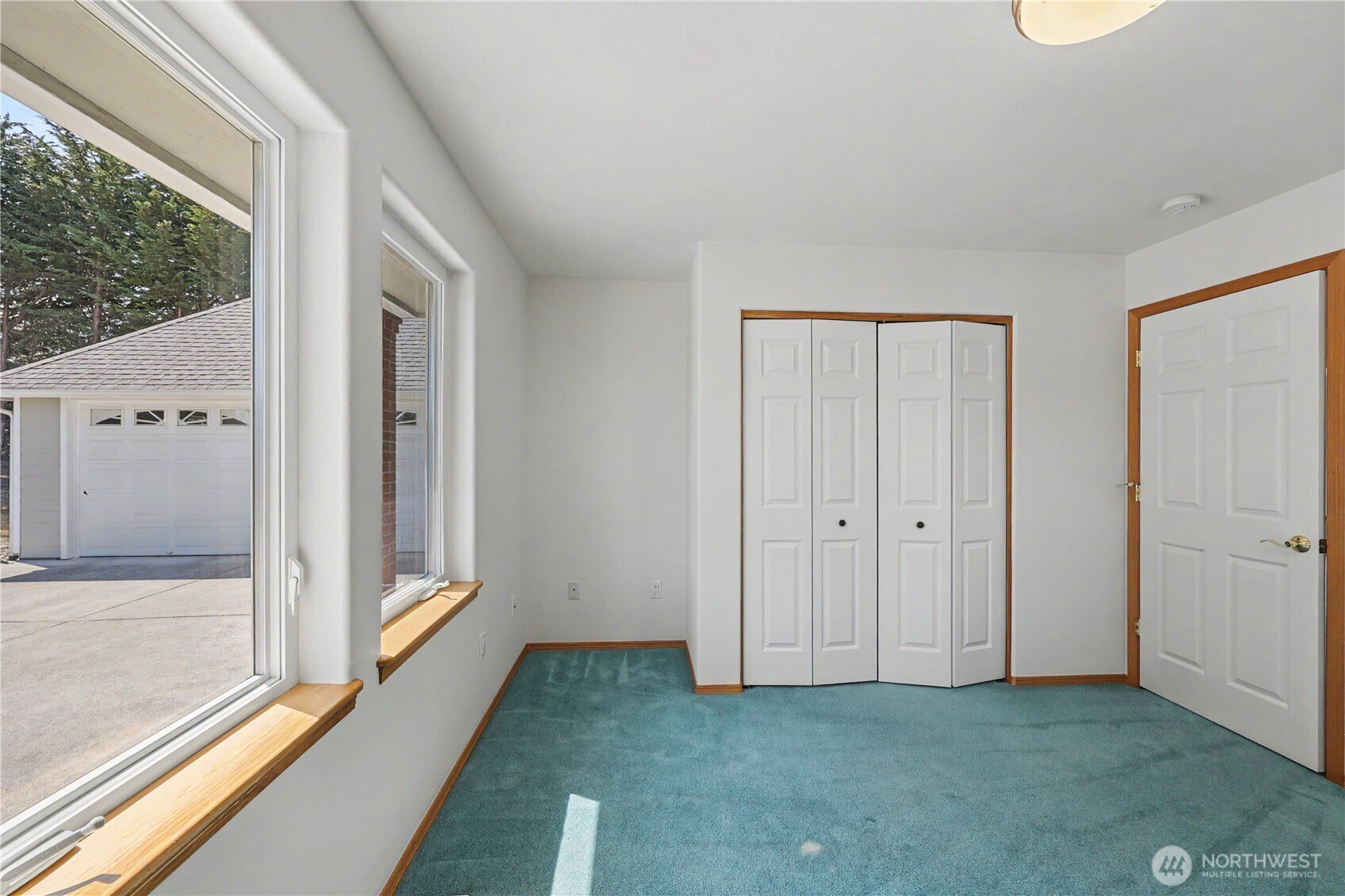 111 Les Saints Road Property Photo 19