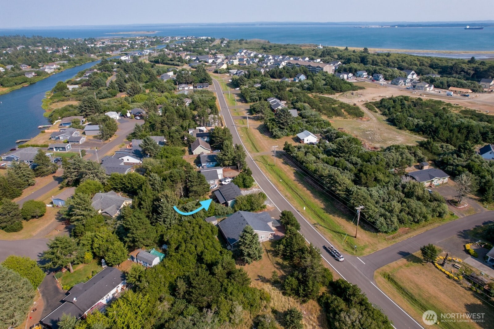 320 Marine View Drive Property Photo 17