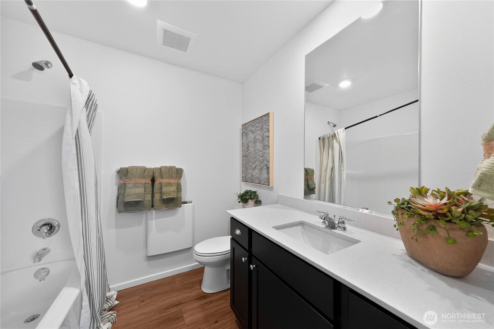 9811 31st Avenue E4 Property Photo 25
