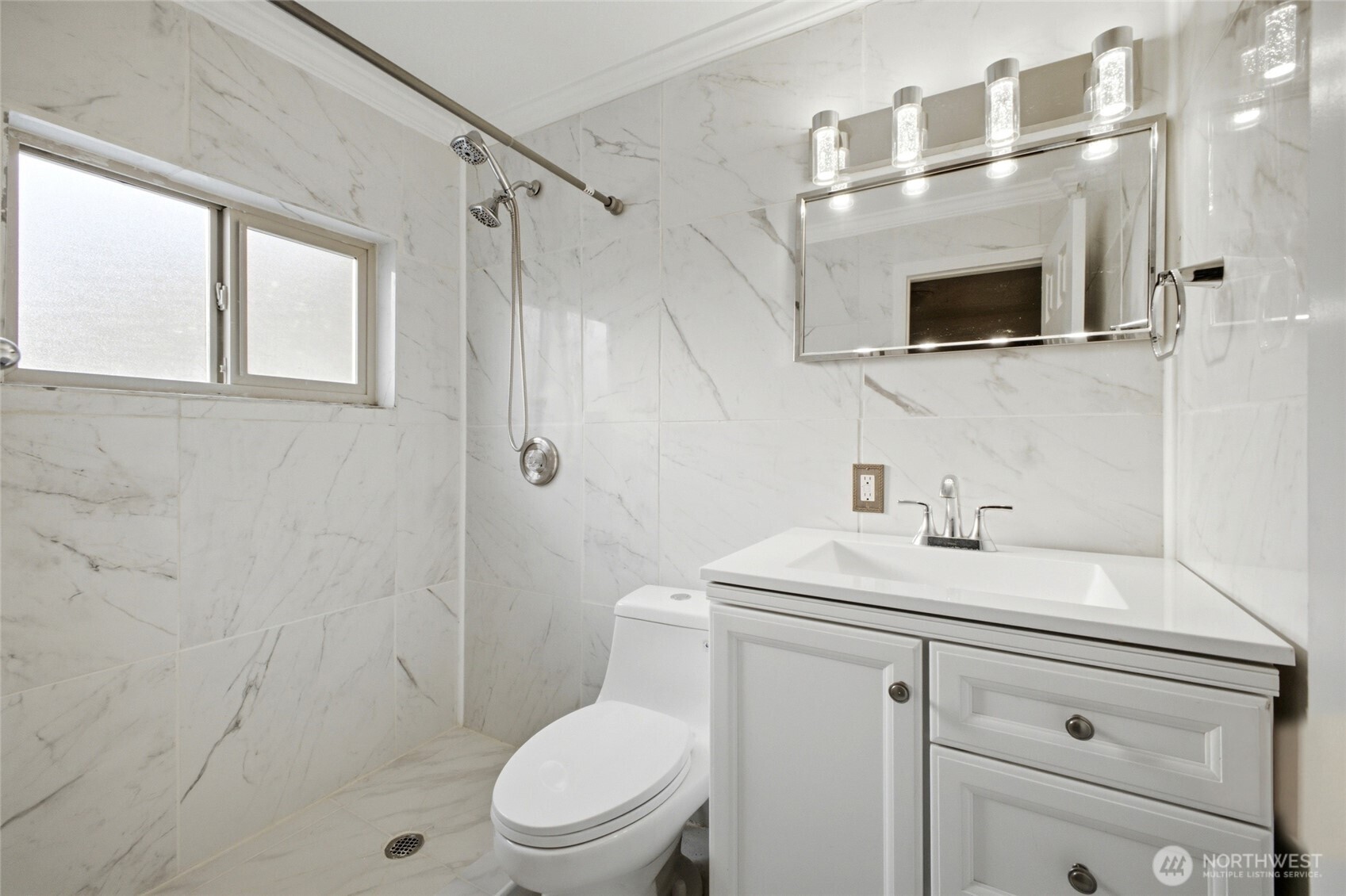 14937 133rd Avenue Property Photo 5