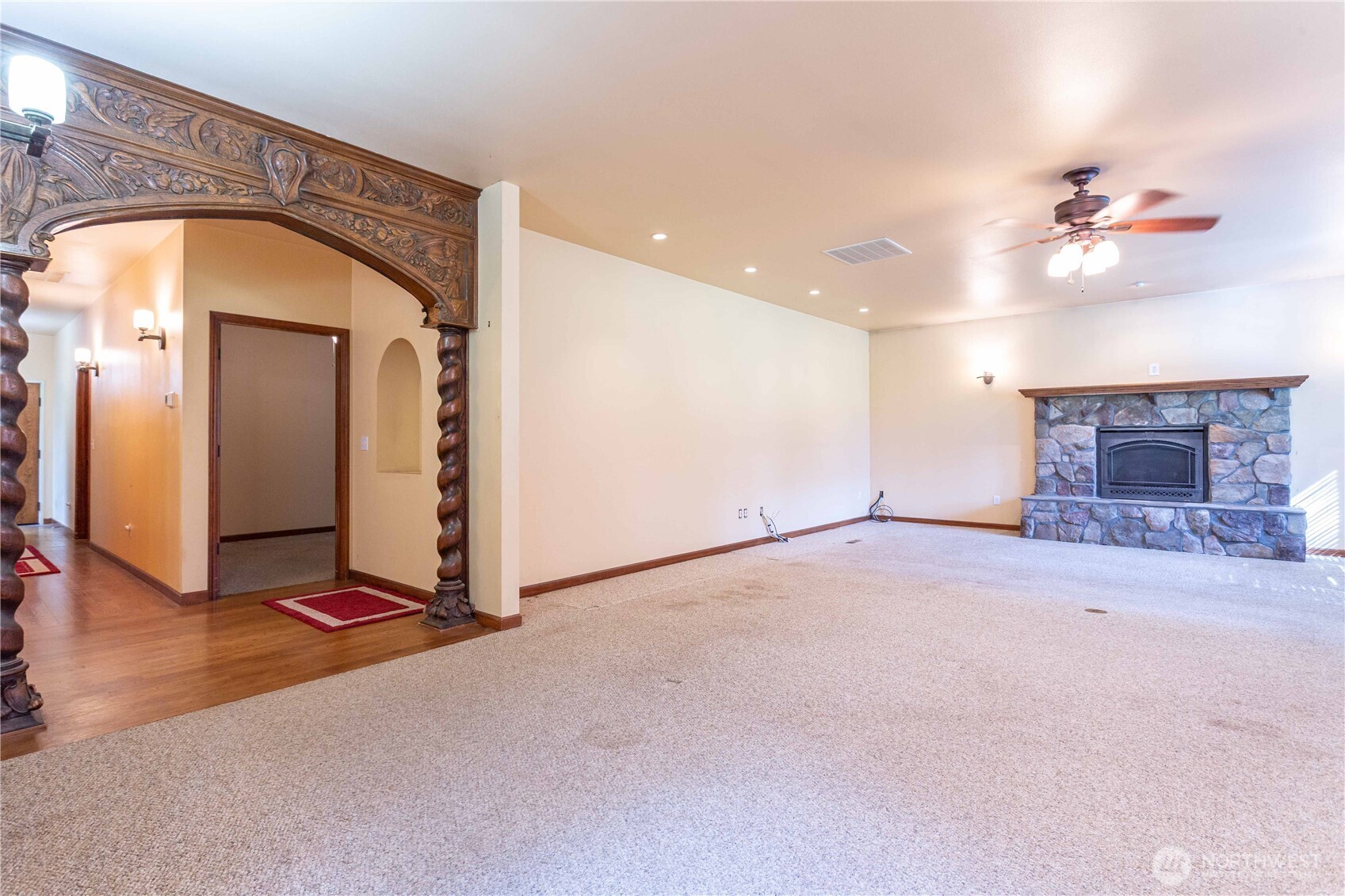 918 Citadel Drive Property Photo 9