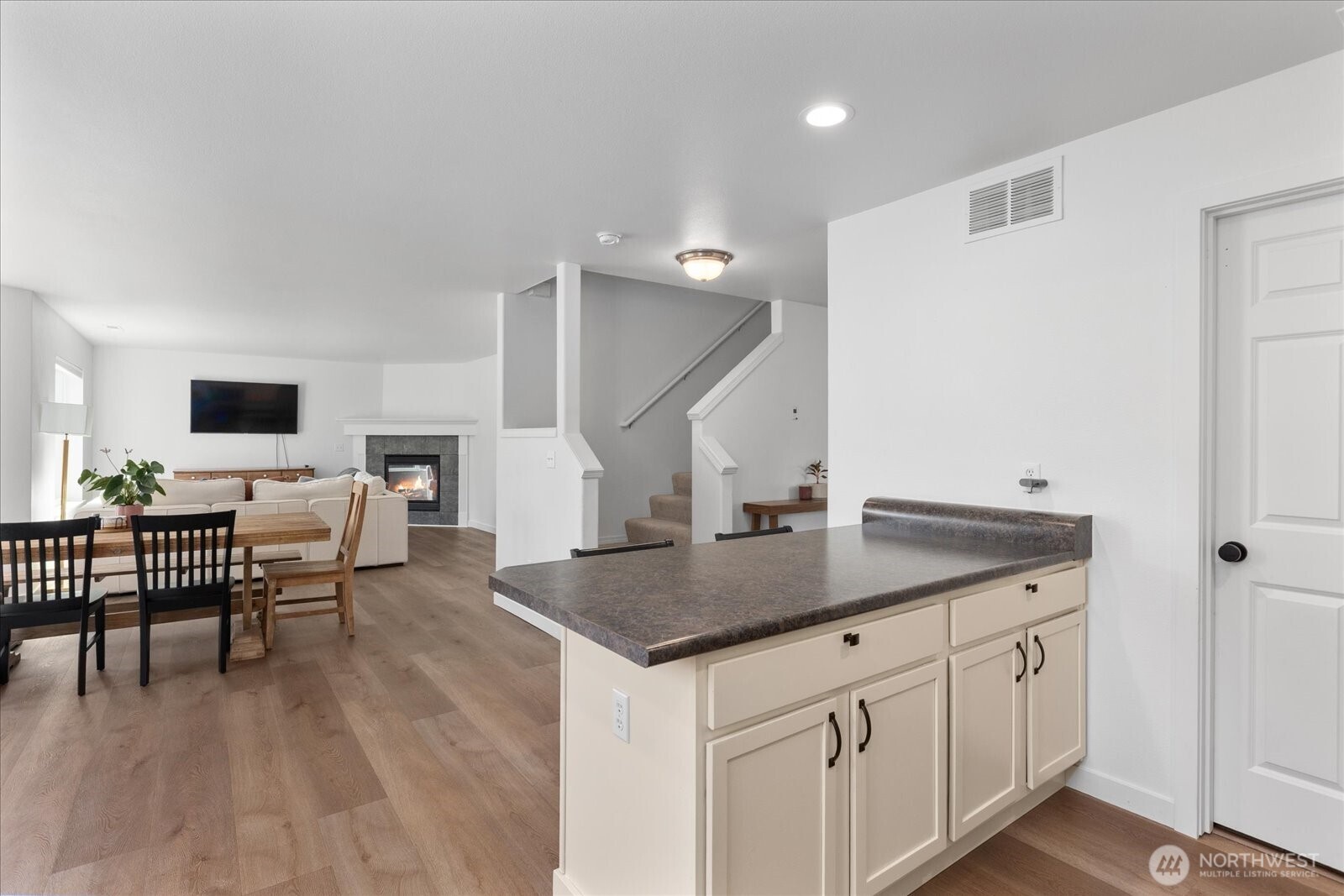 14921 225th Avenue Property Photo 6