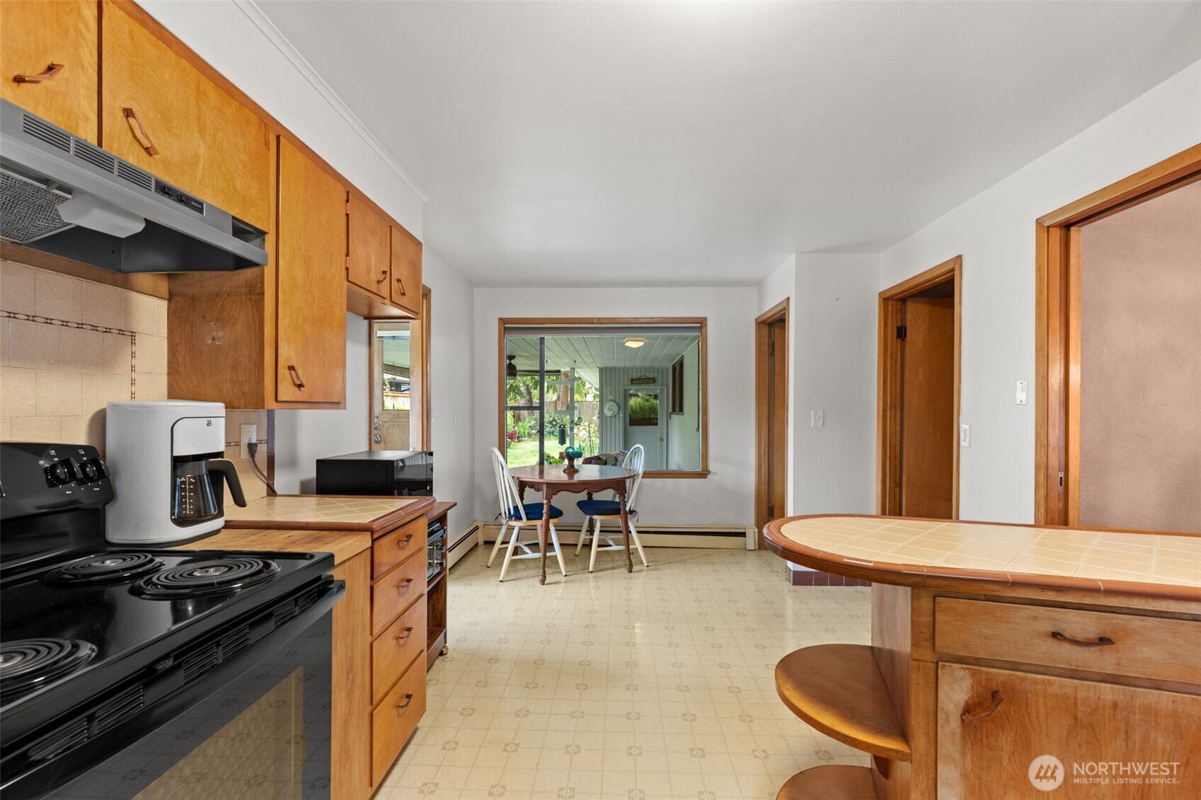 921 S 7th Avenue Property Photo 18