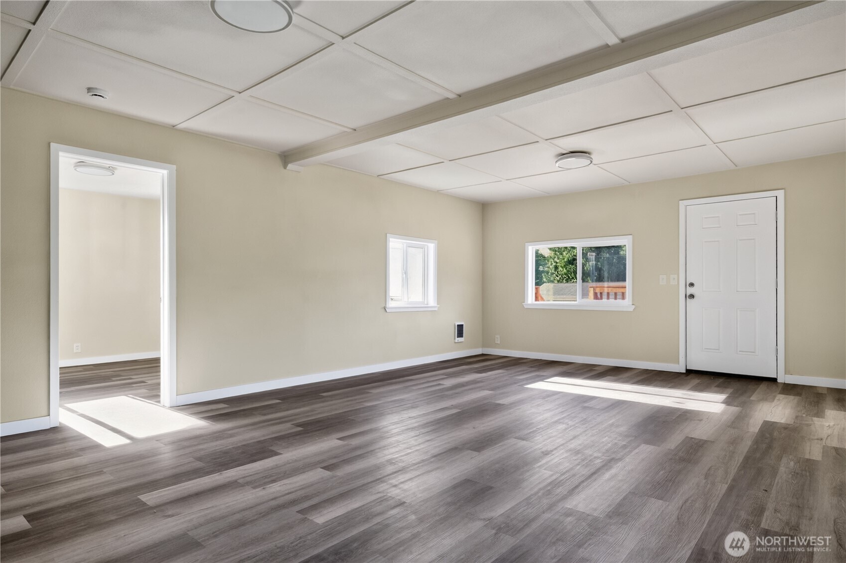 1720 W Market Street Property Photo 9