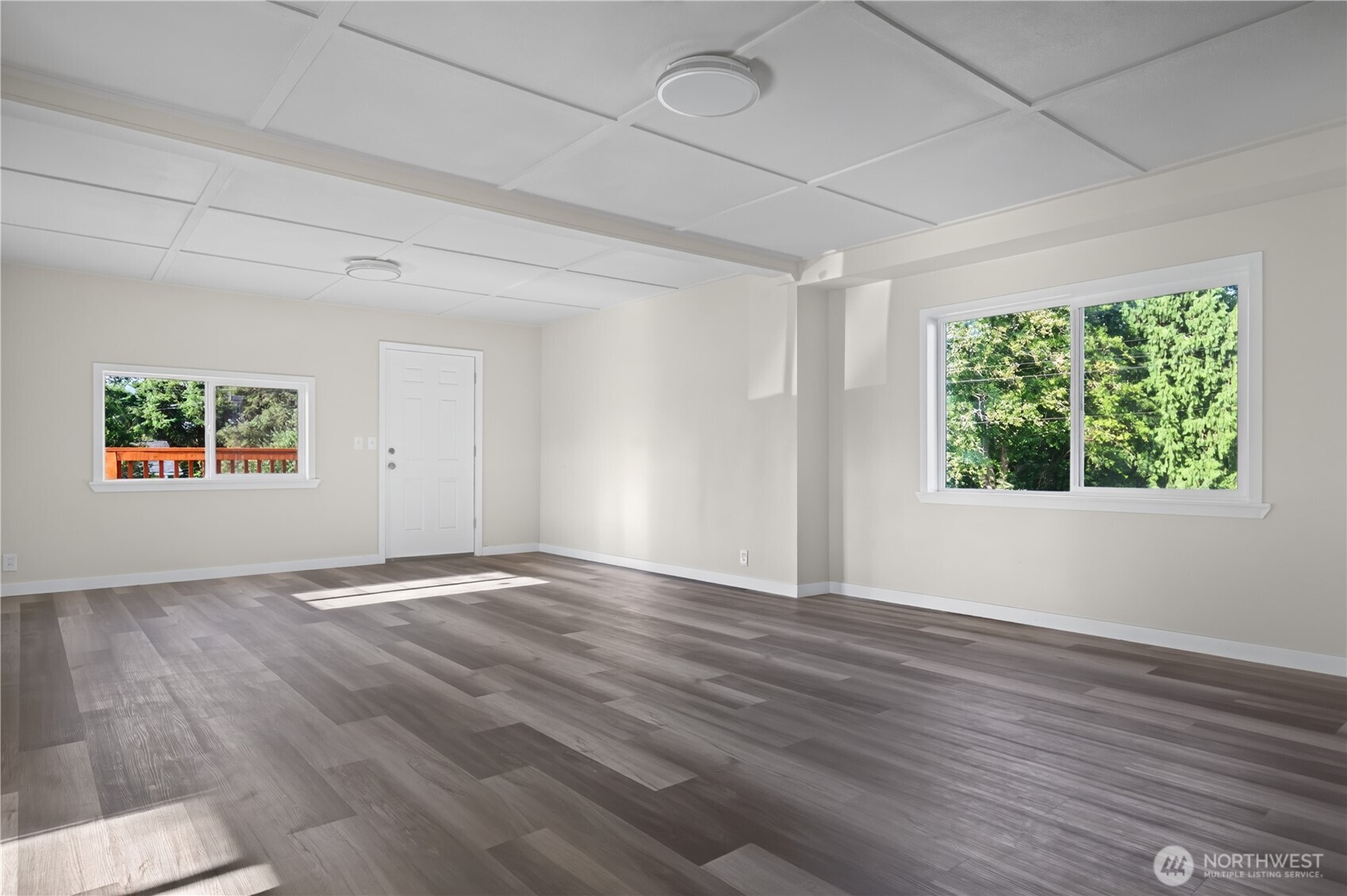 1720 W Market Street Property Photo 10