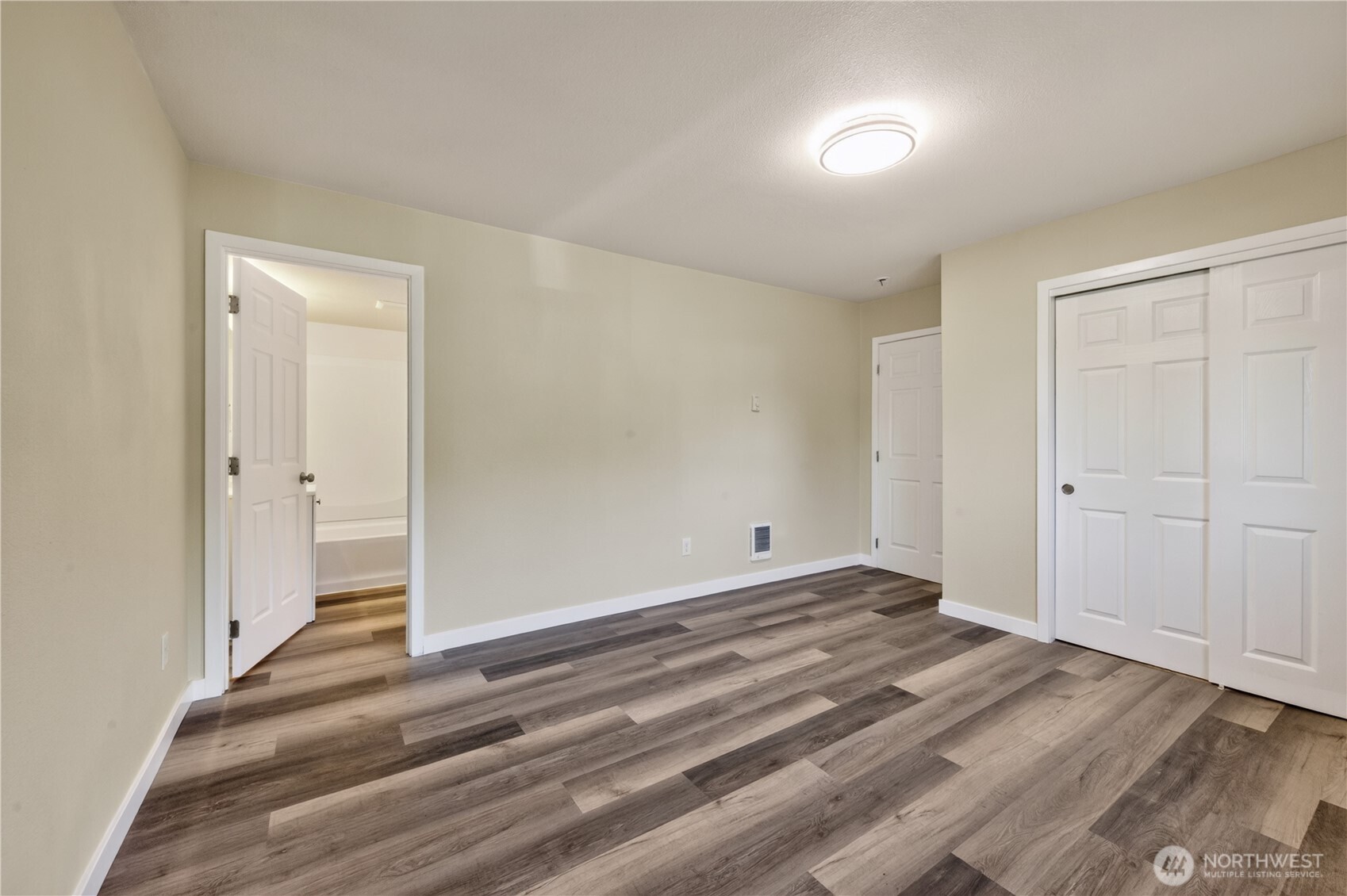 1720 W Market Street Property Photo 22