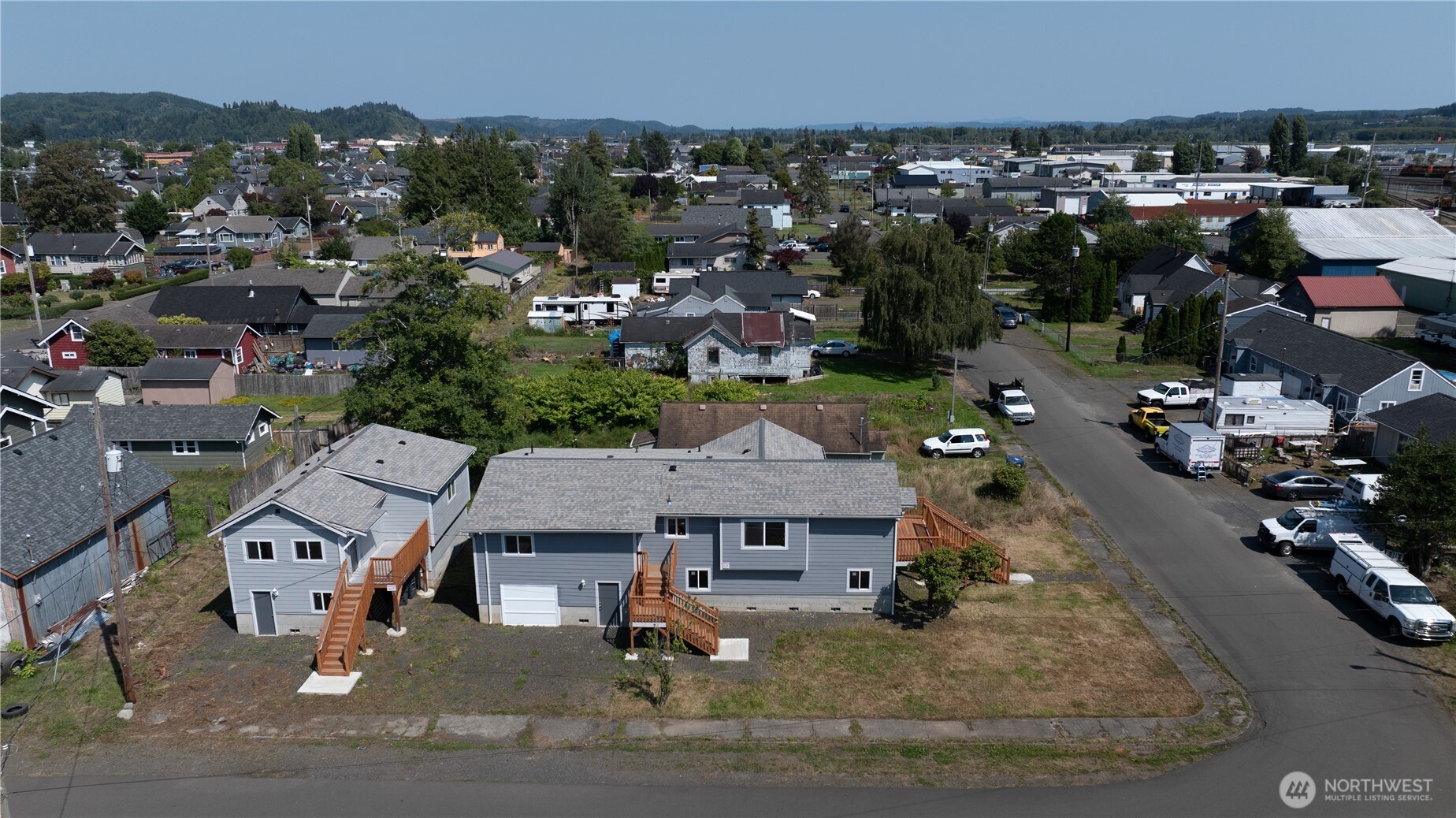 1720 W Market Street Property Photo 26