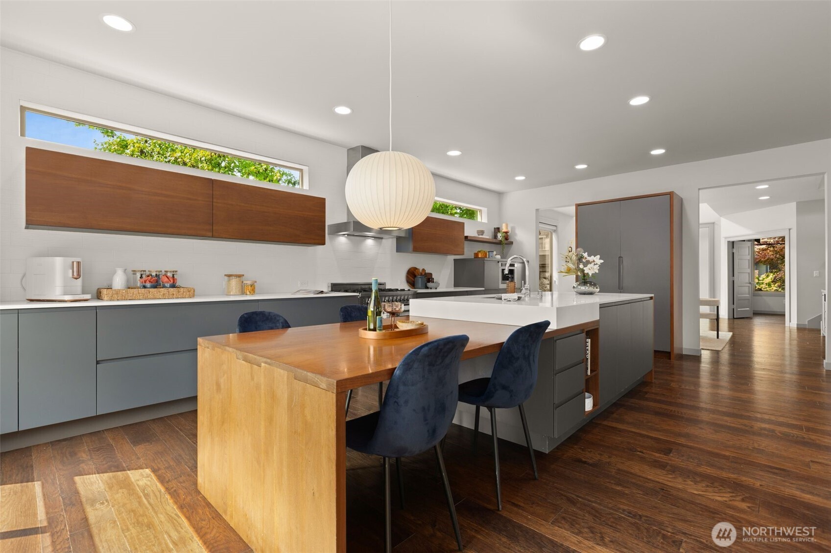 27401 239th Place Property Photo 10