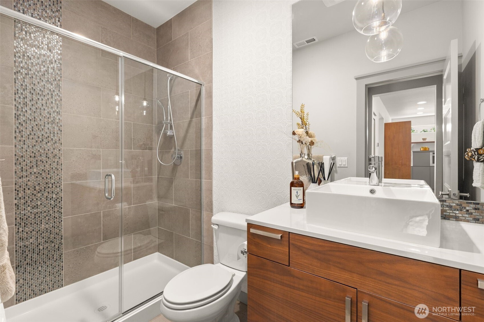 27401 239th Place Property Photo 18