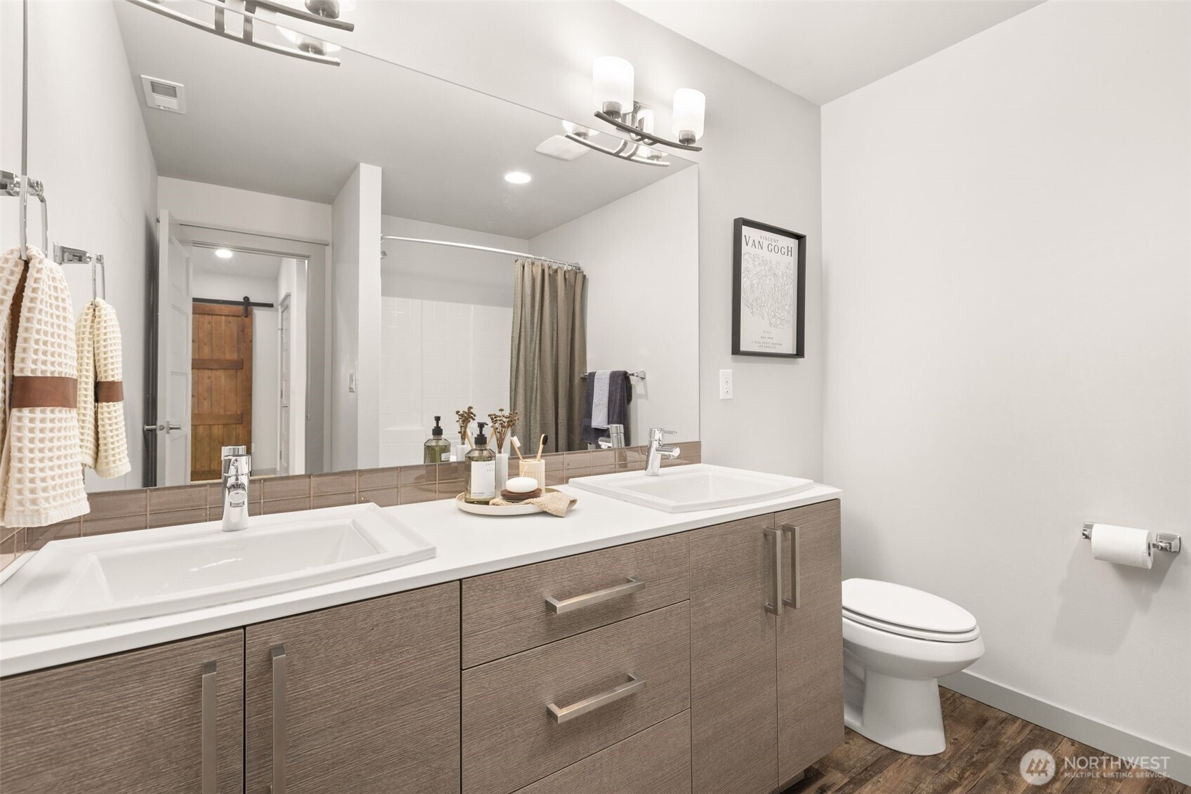 27401 239th Place Property Photo 32