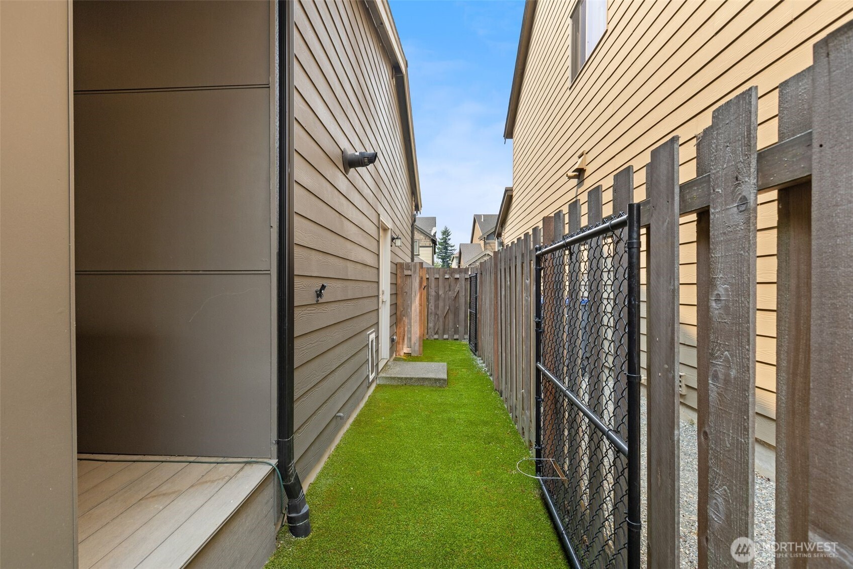 27401 239th Place Property Photo 39