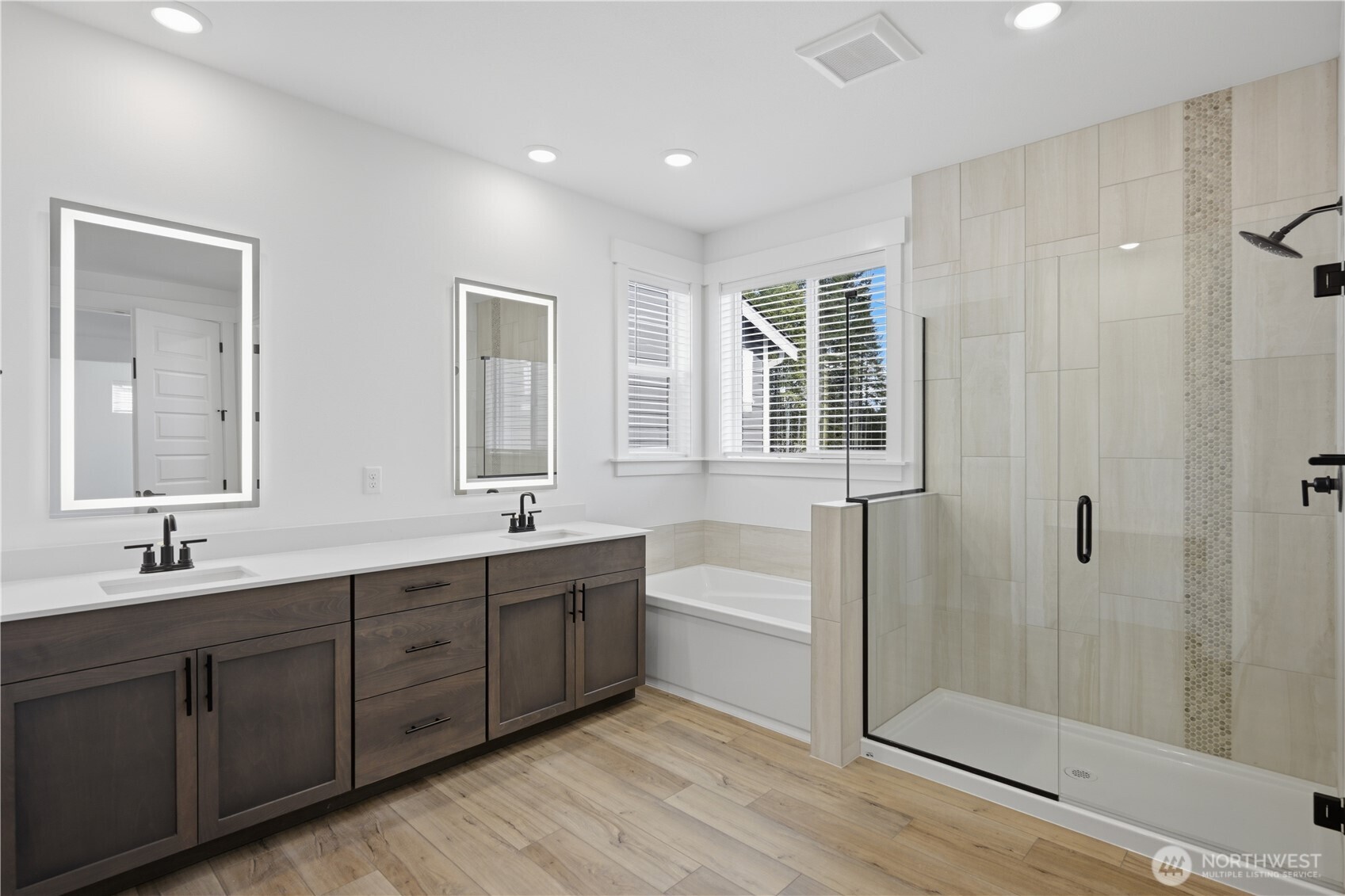 20405 Mystic Place Property Photo 12