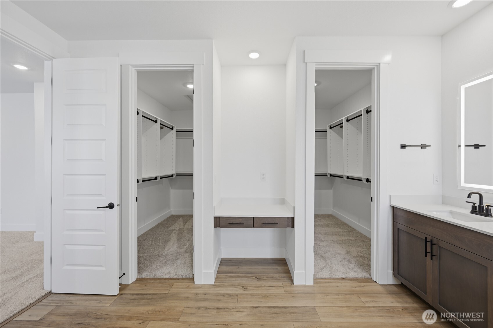 20405 Mystic Place Property Photo 13