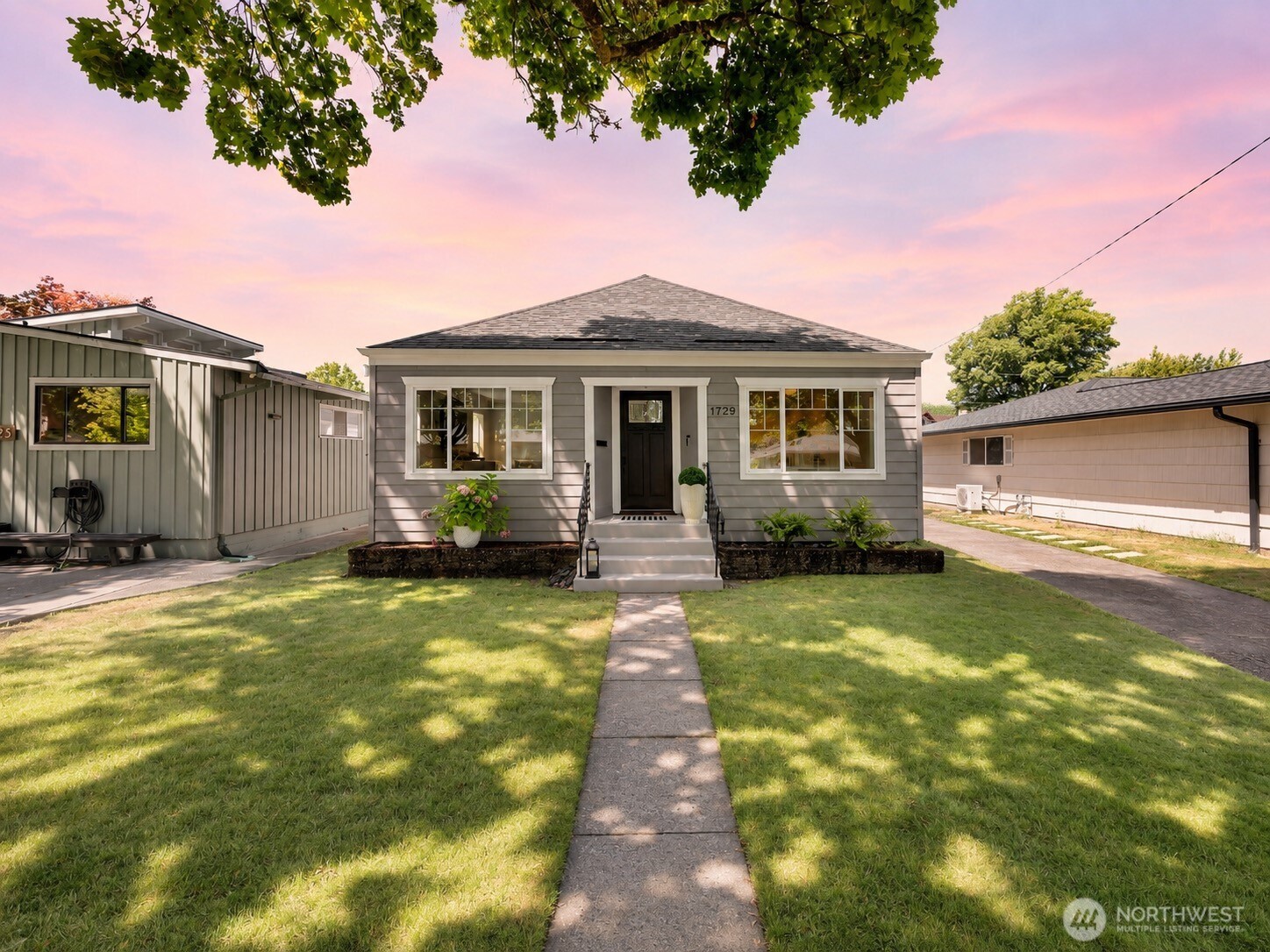 1729 23rd Avenue Property Photo 1