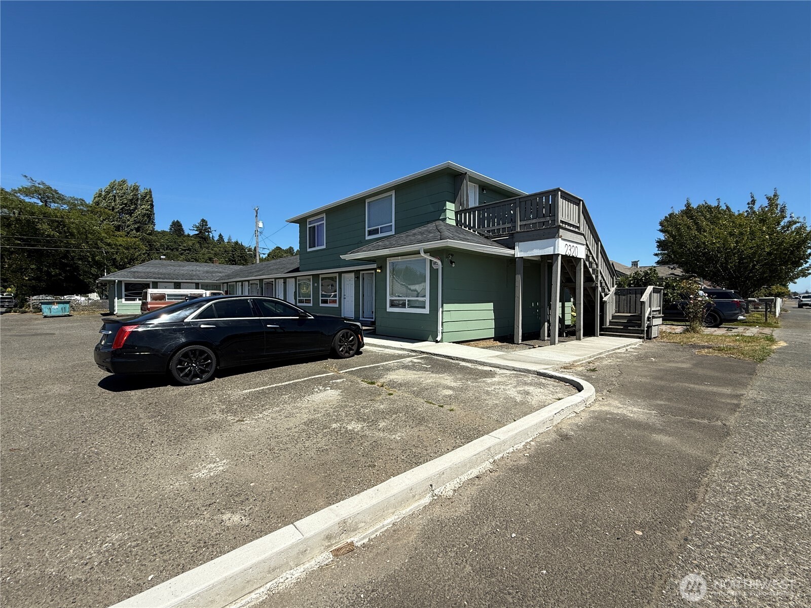 2320 Simpson Avenue Property Photo 2