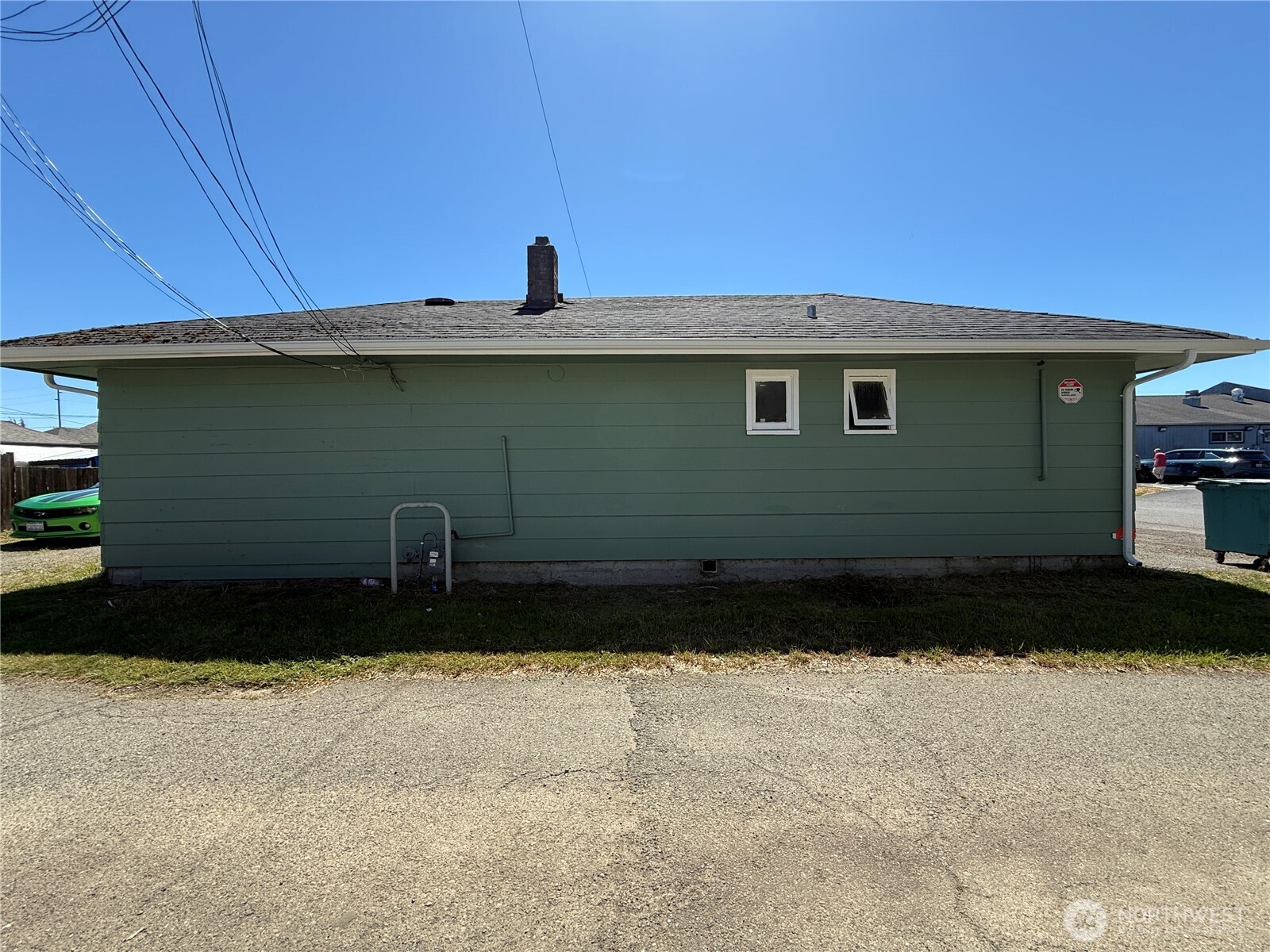2320 Simpson Avenue Property Photo 8