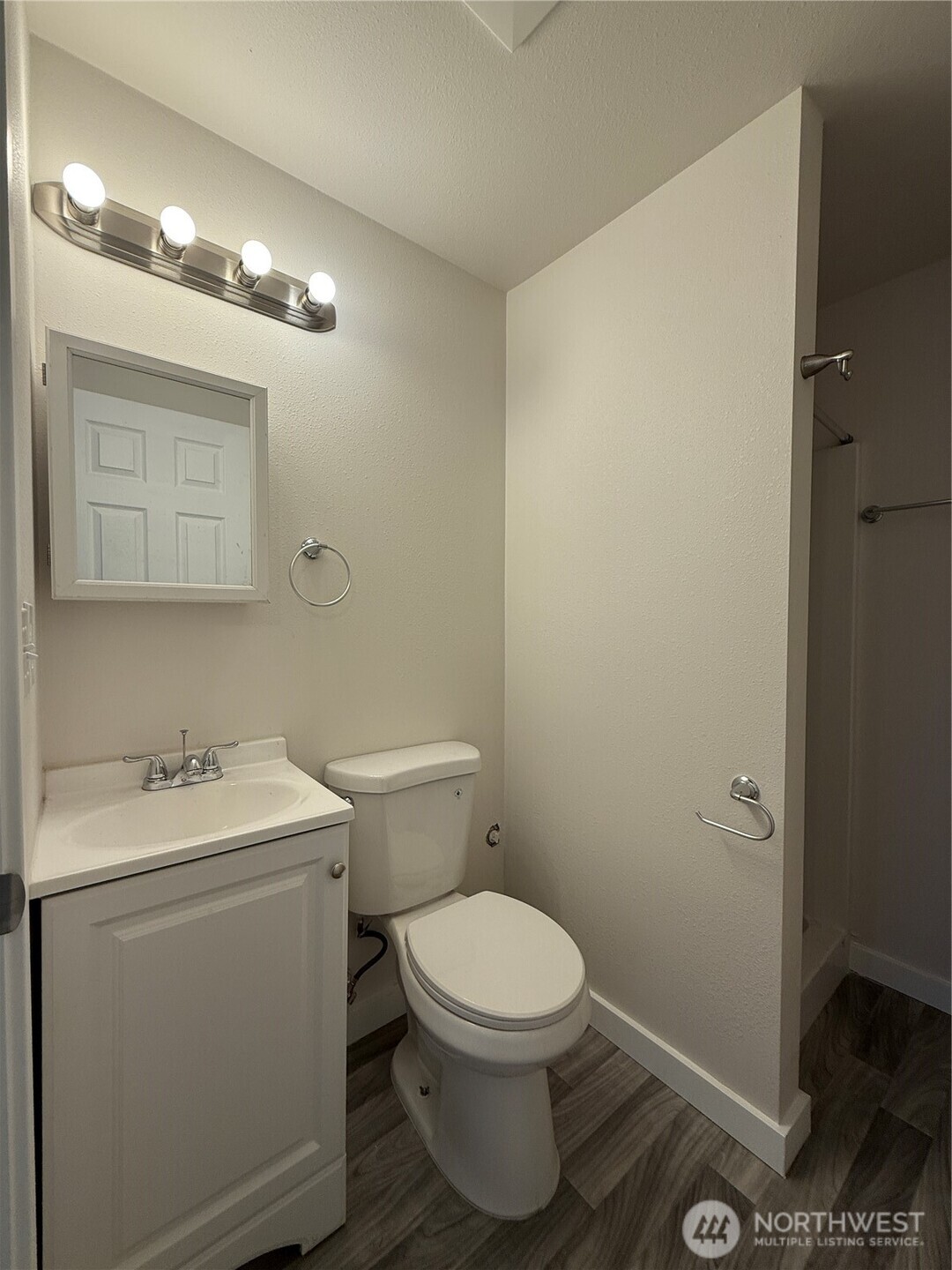 2320 Simpson Avenue Property Photo 14